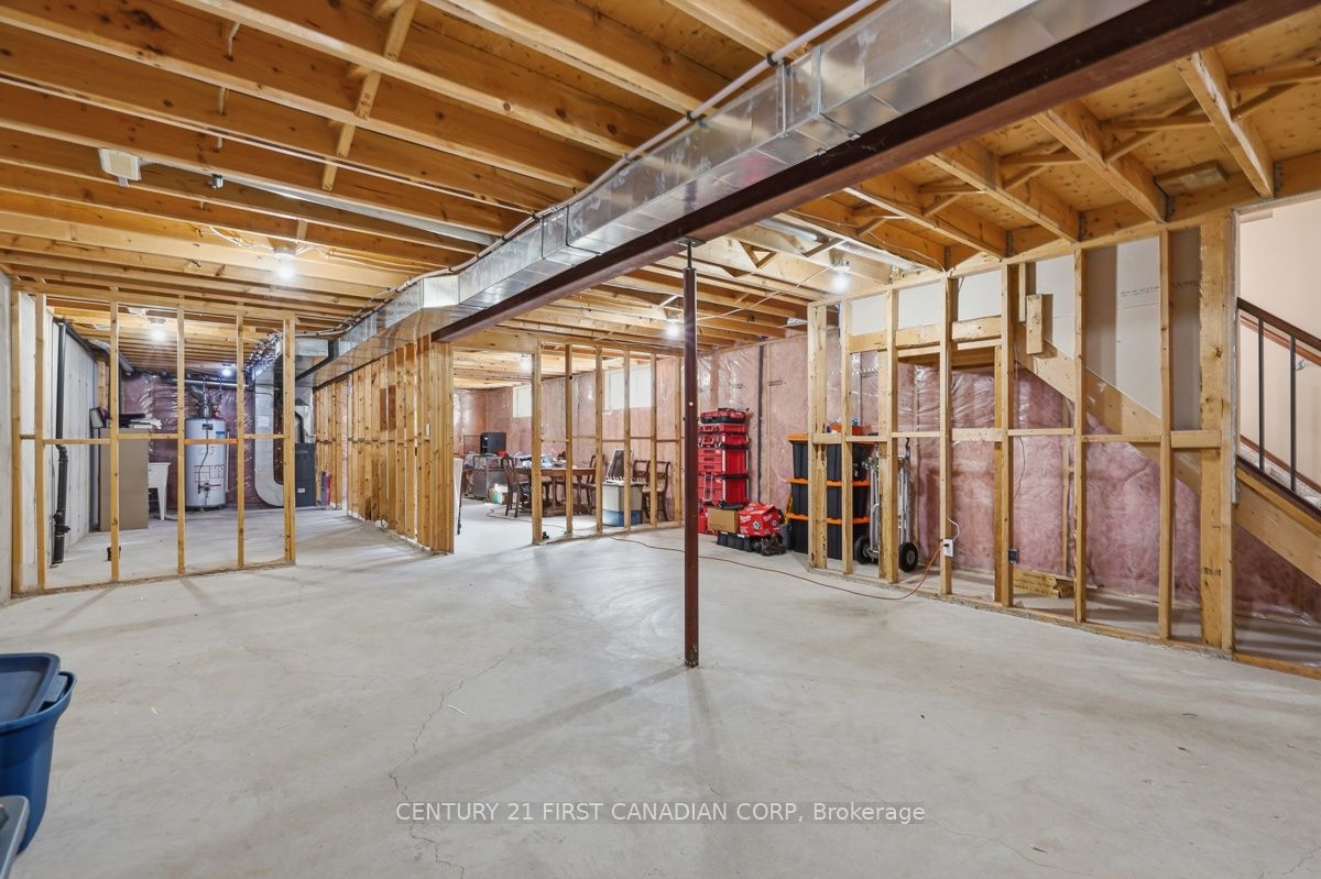 30 Pear Tree Avenue Property Photo 34