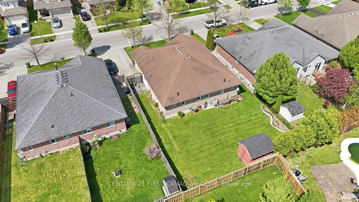 30 Pear Tree Avenue Property Photo 42