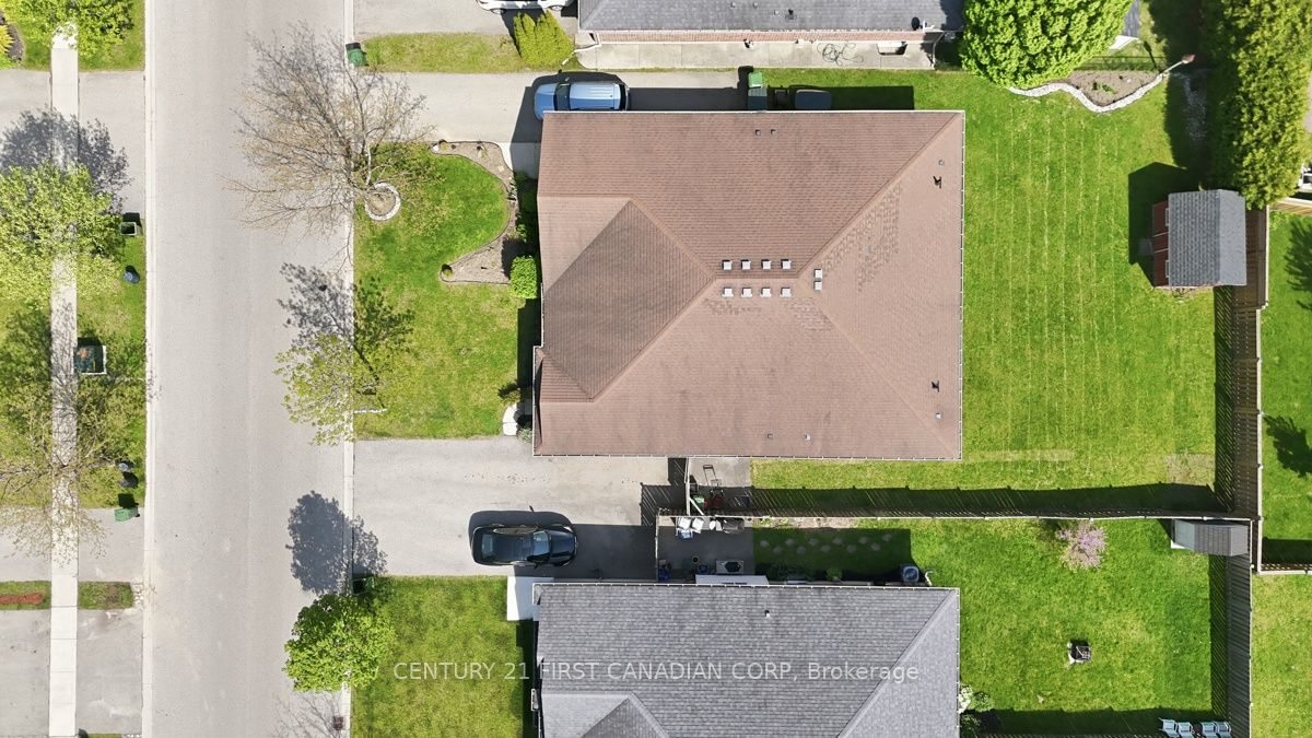 30 Pear Tree Avenue Property Photo 43