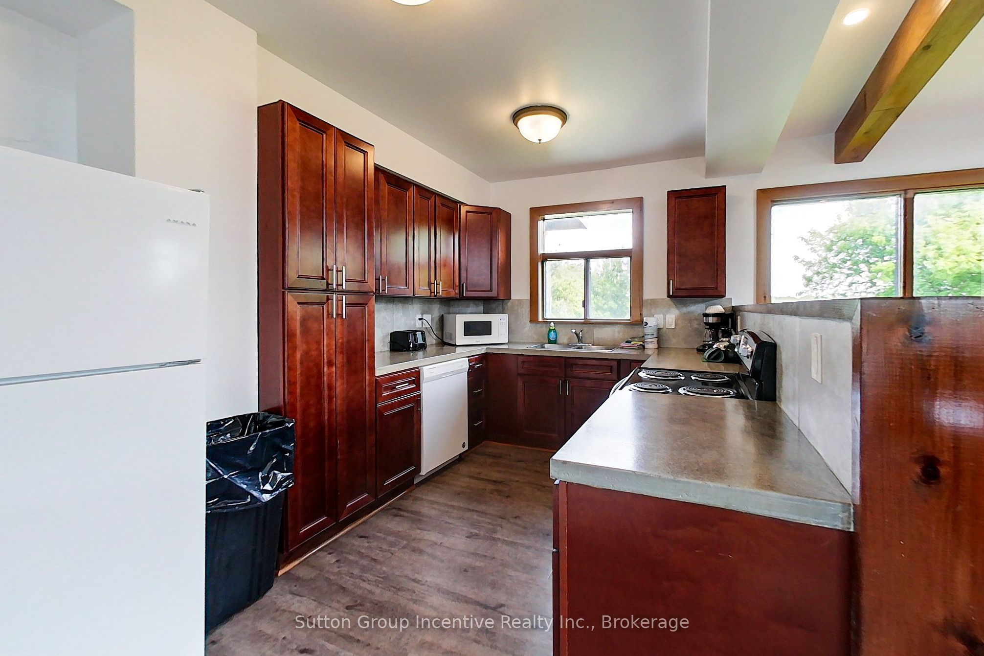 151 Tyrolean Lane Property Photo 8