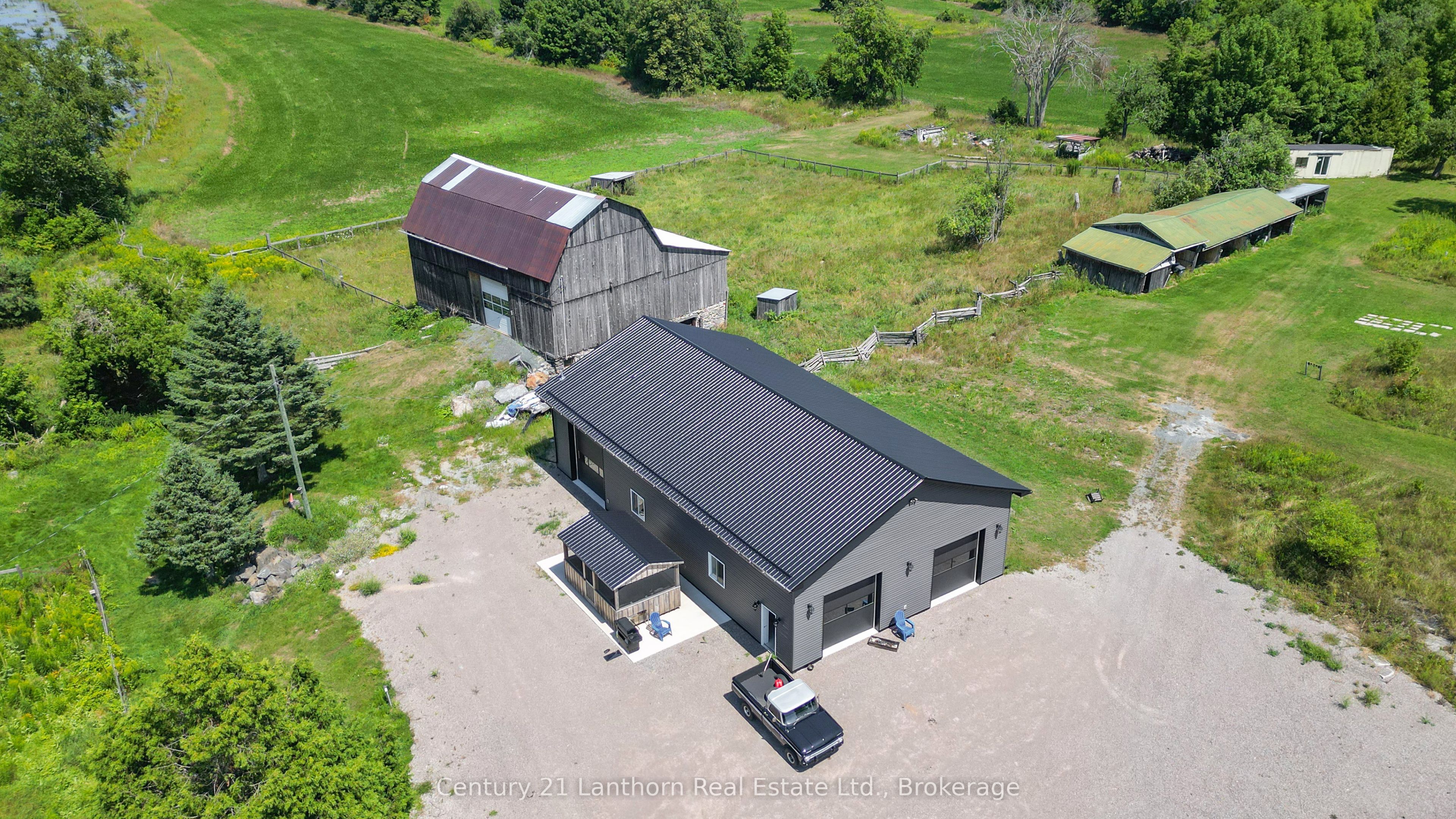 495 Barker Road Property Photo 3