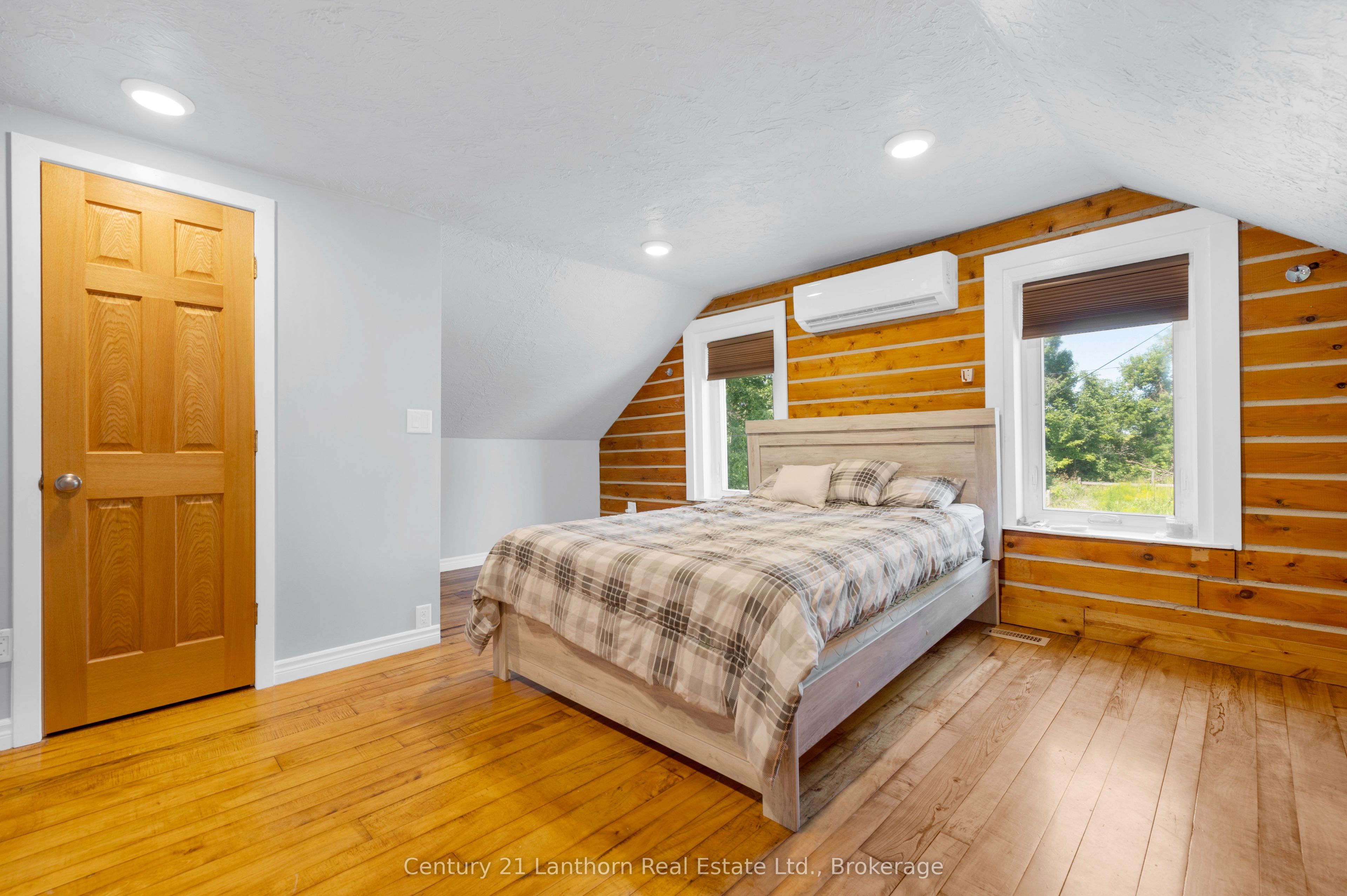 495 Barker Road Property Photo 31