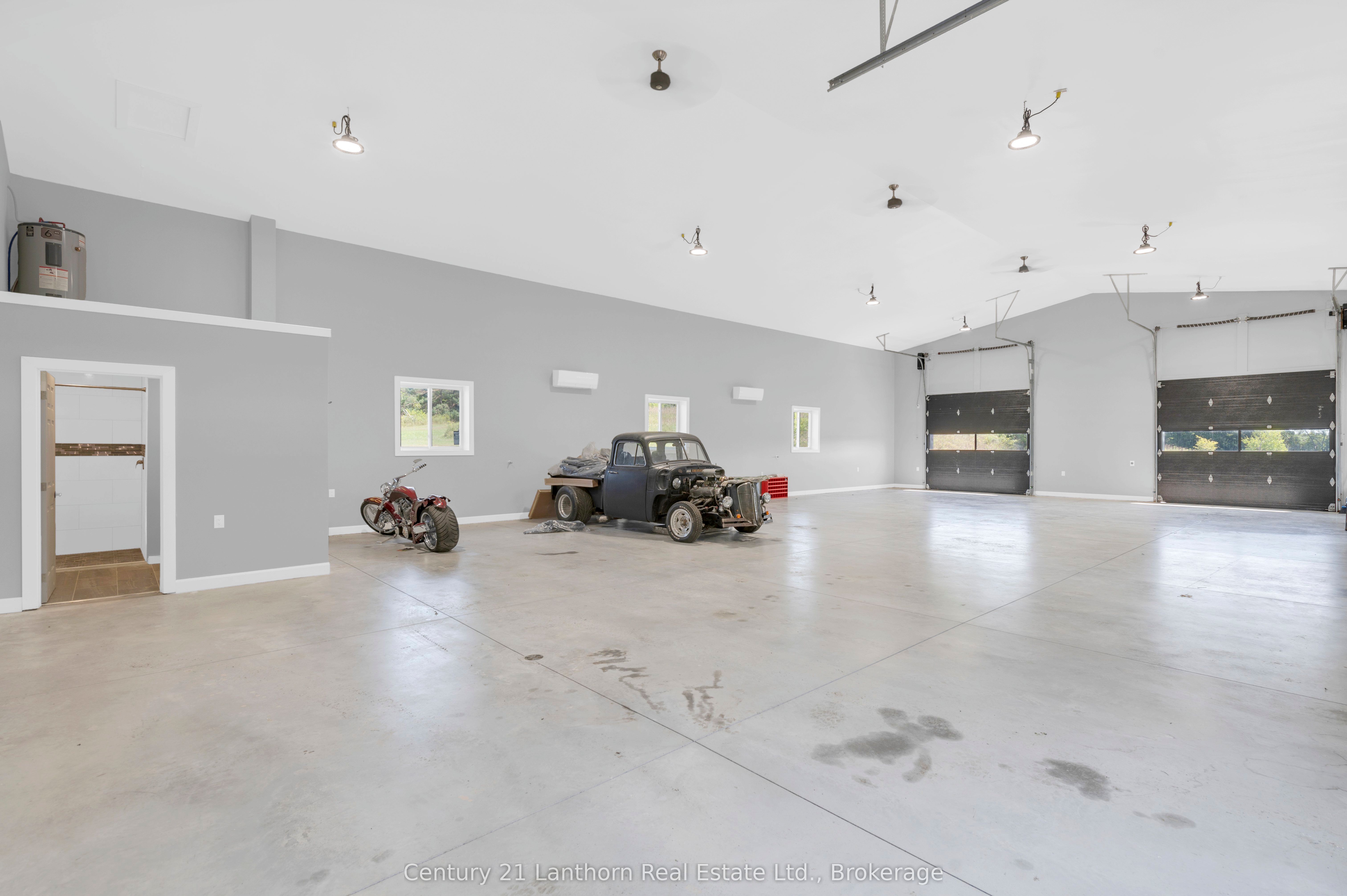 495 Barker Road Property Photo 38