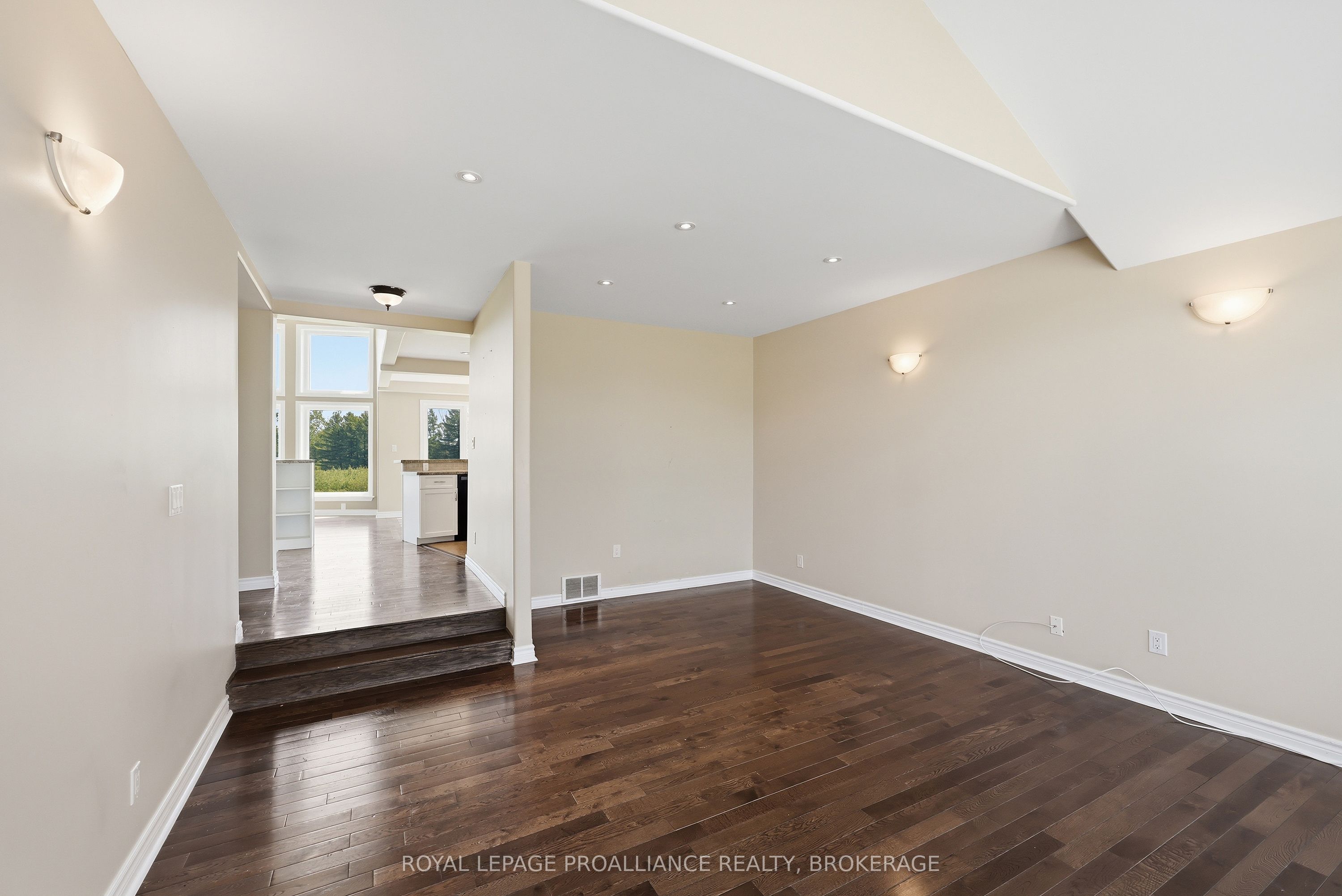 1461 English Way Property Photo 25