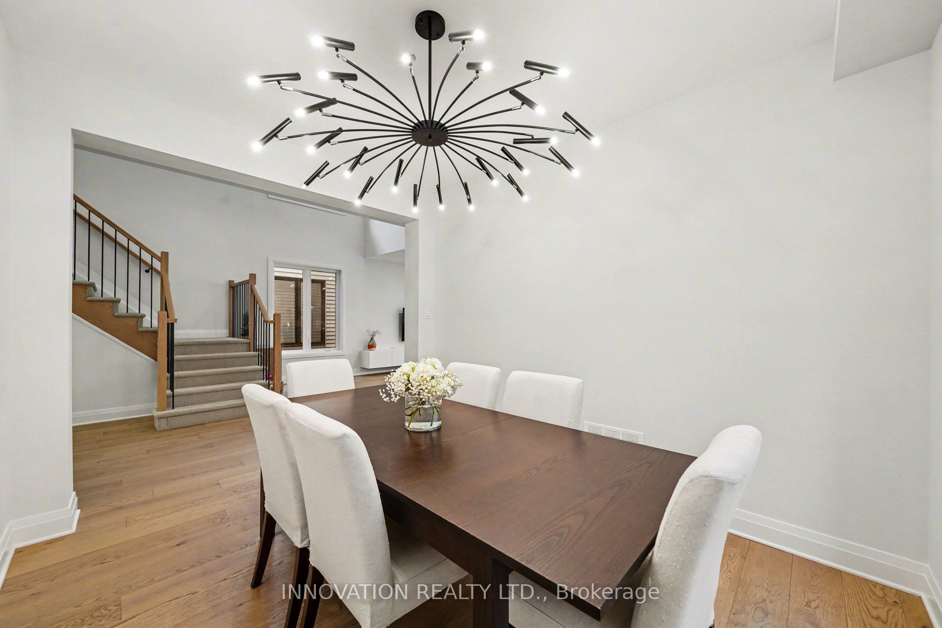 957 Atrium Ridge Property Photo 6