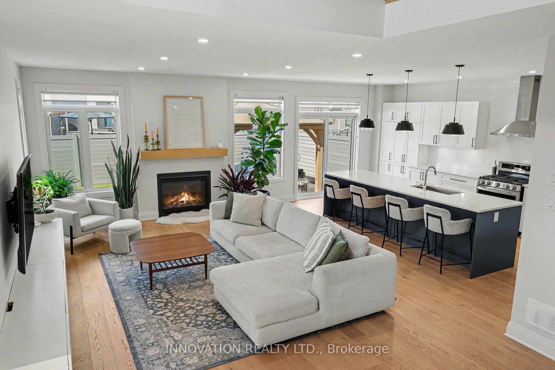 957 Atrium Ridge Property Photo 9
