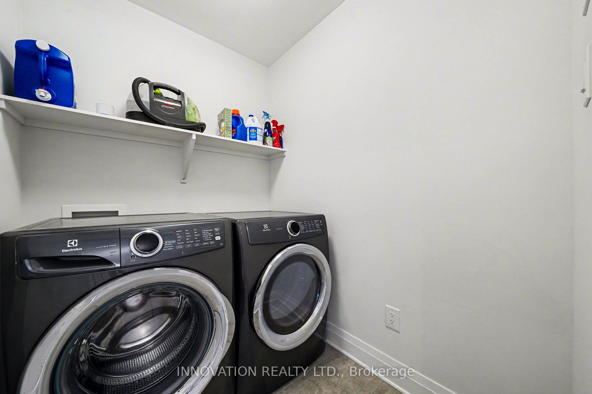 957 Atrium Ridge Property Photo 36