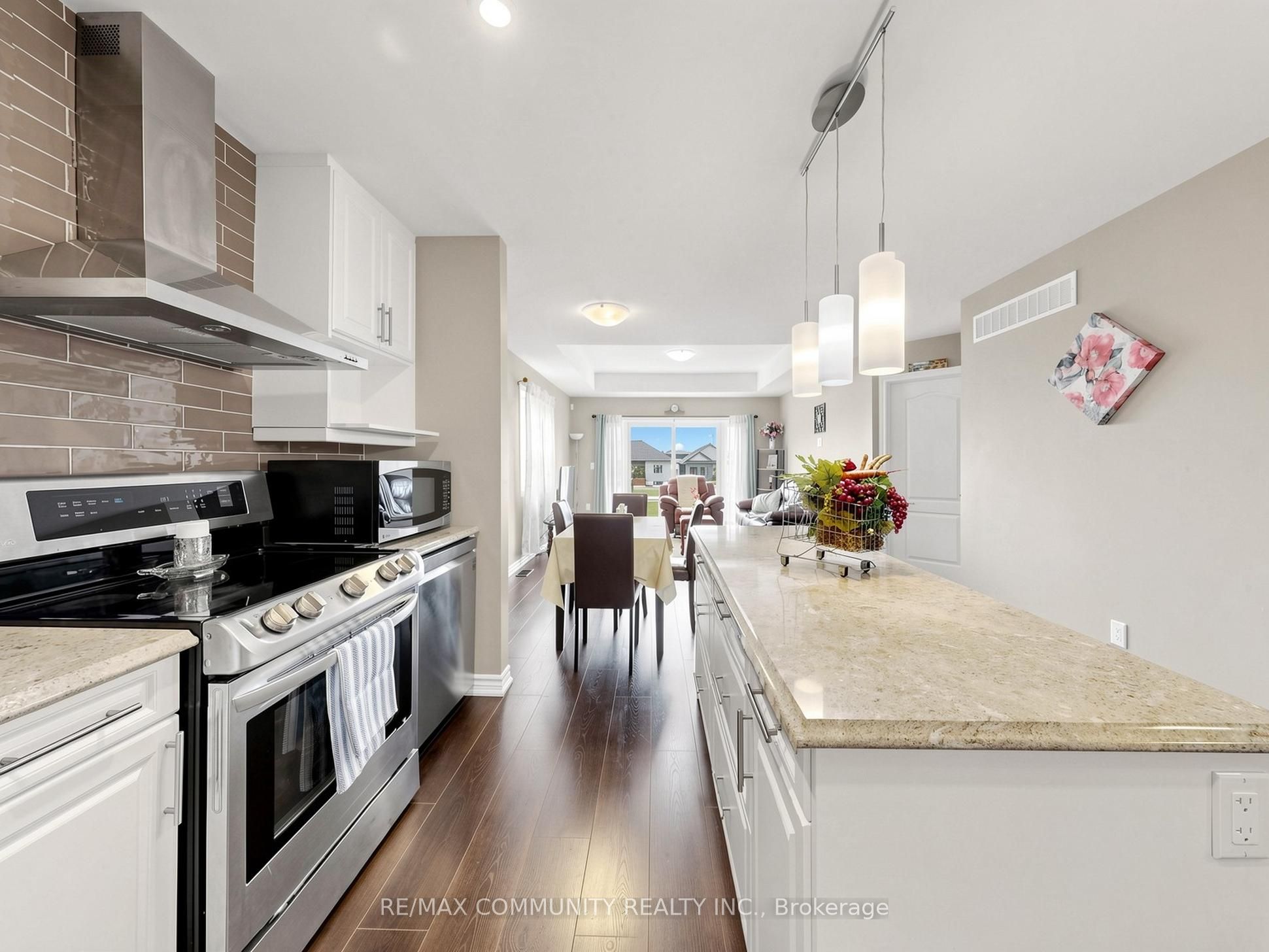 90 Cortland Way Property Photo 20