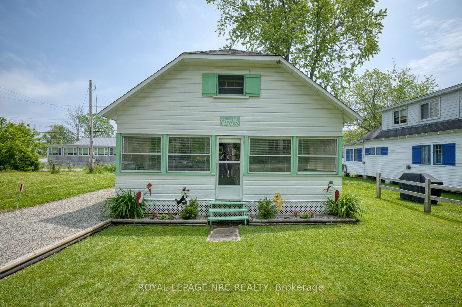12194 Augustine Road Property Photo 2