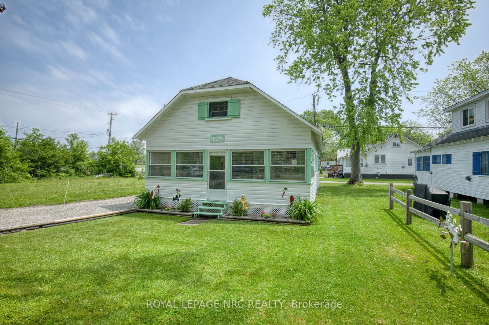 12194 Augustine Road Property Photo 3