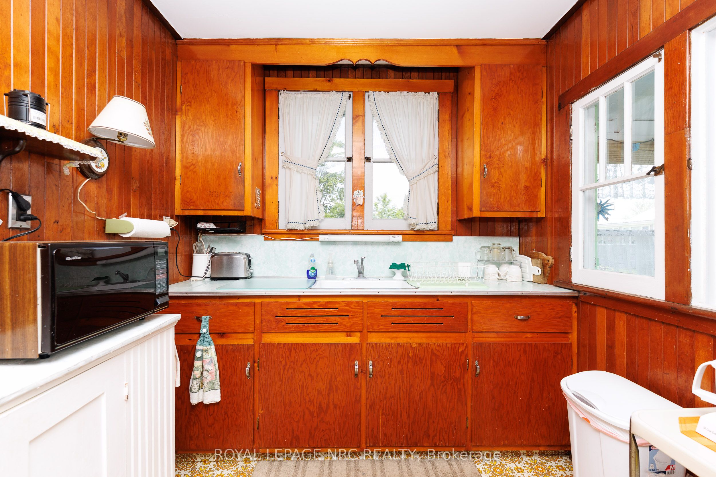 12194 Augustine Road Property Photo 8
