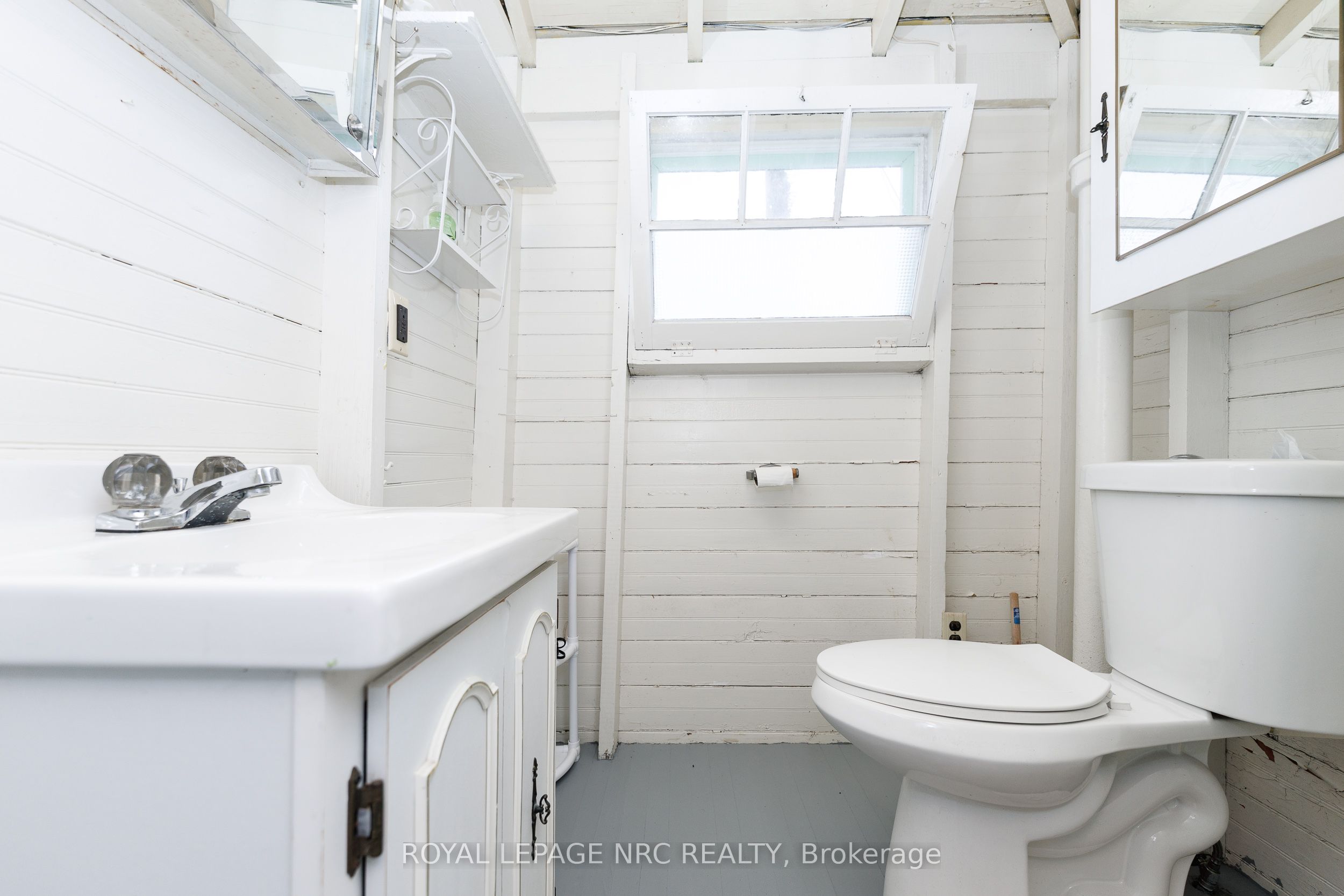 12194 Augustine Road Property Photo 23
