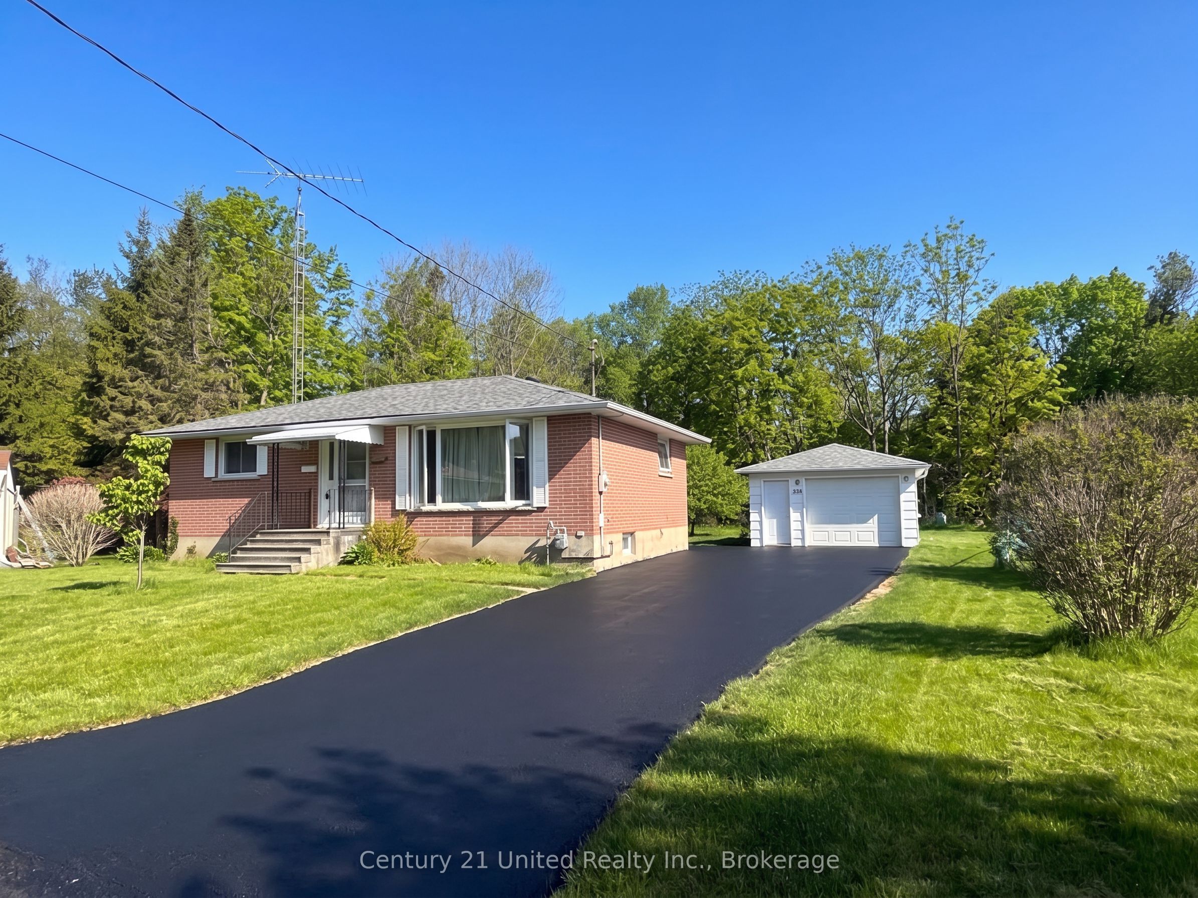 224 Nickerson Drive Property Photo 4