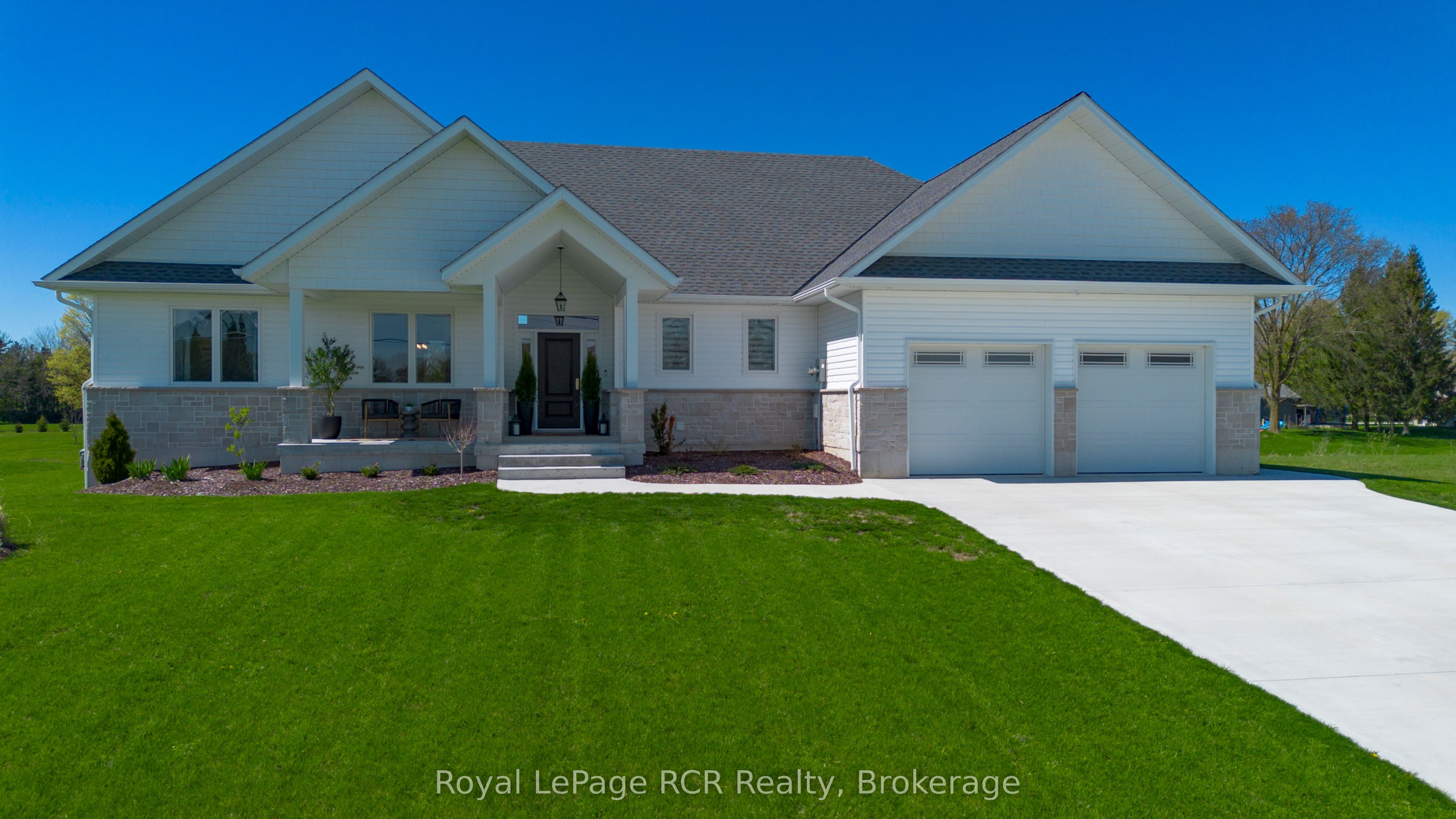 22 Nickason Drive Property Photo 1