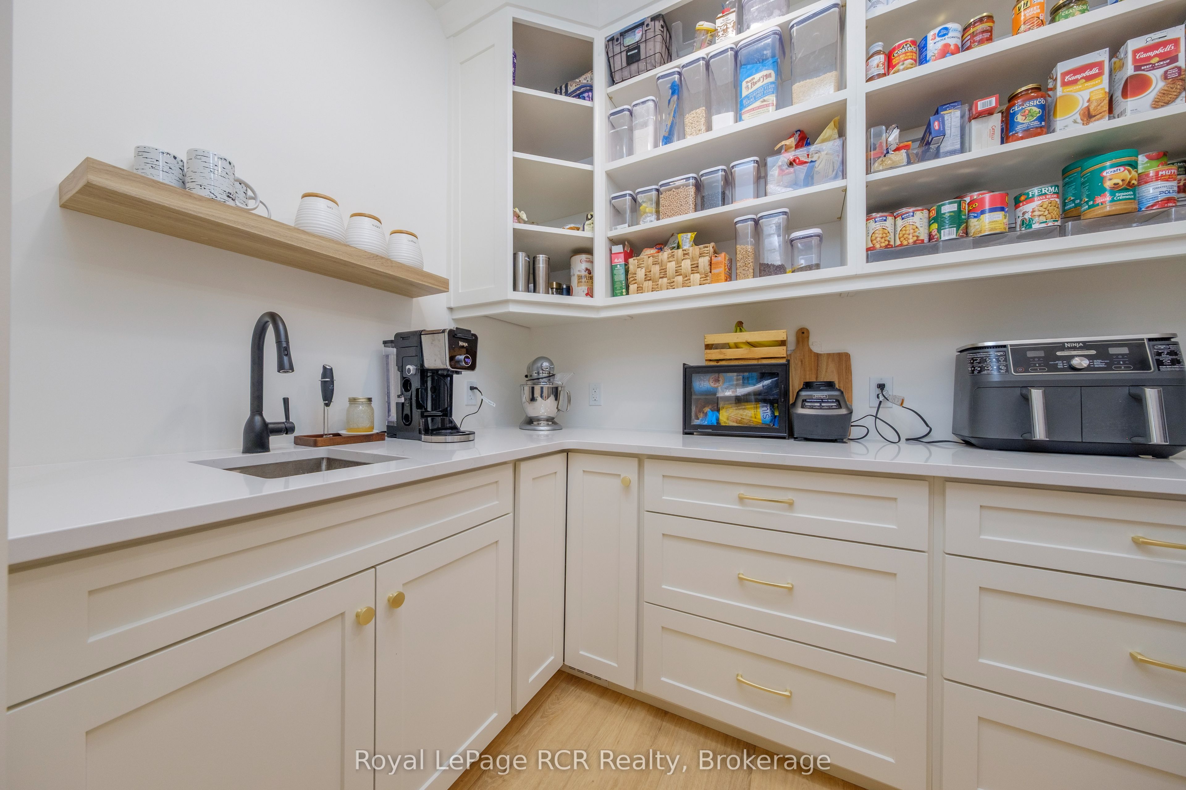 22 Nickason Drive Property Photo 11