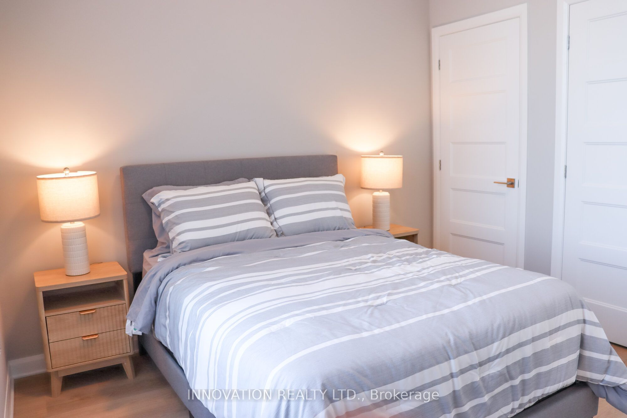 100 Pinehill Road 1 Bedroom + Den Property Photo 12