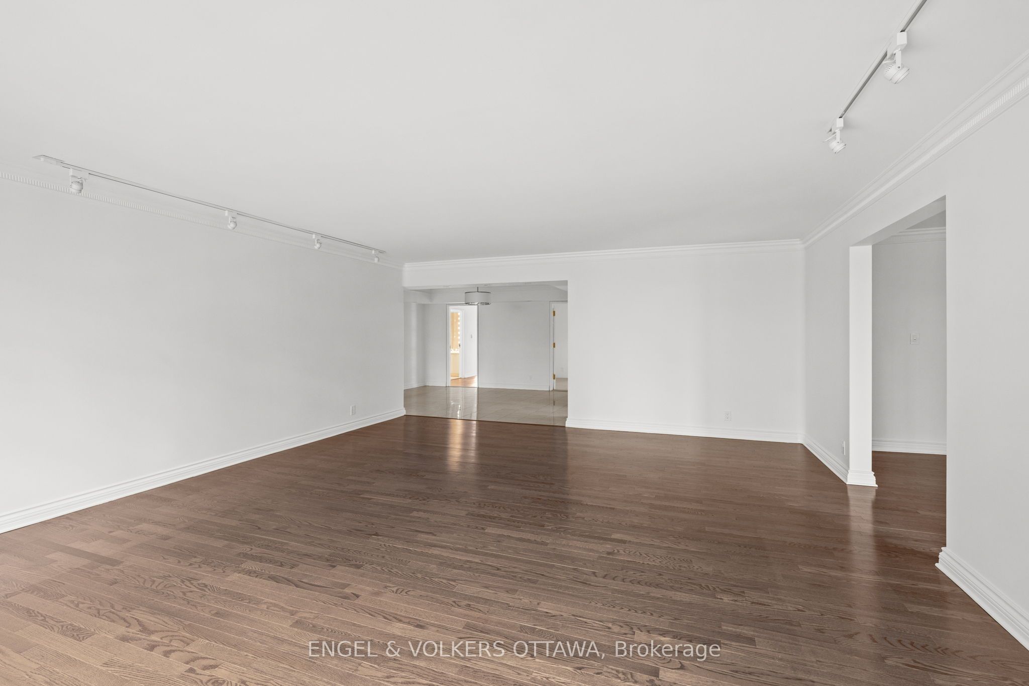 111 Echo Drive 406 Property Photo 16