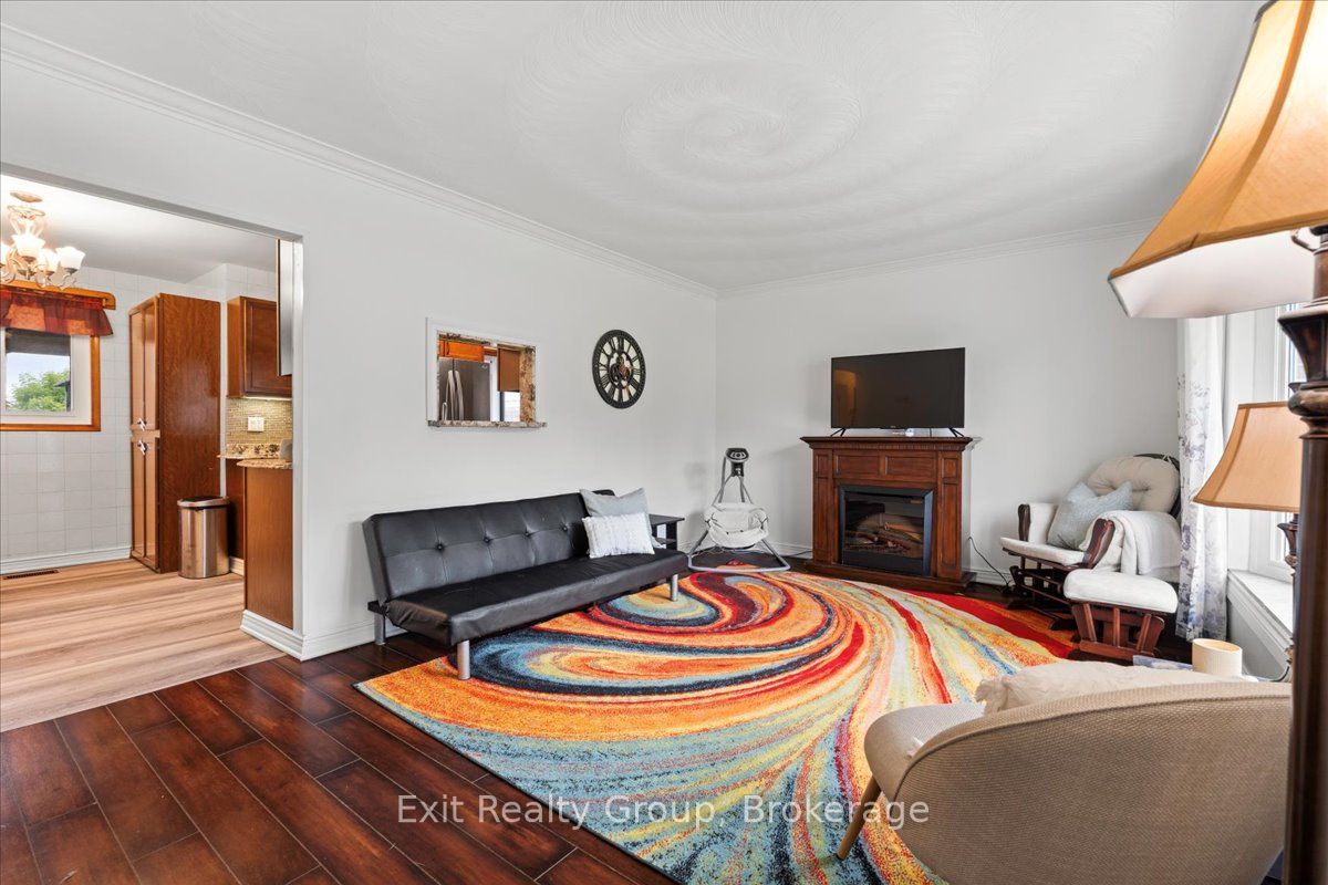 29 Barry Road Property Photo 9