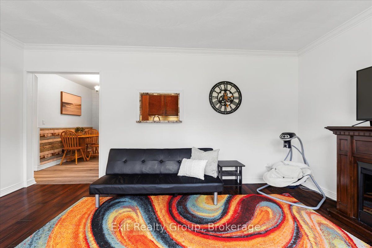 29 Barry Road Property Photo 11