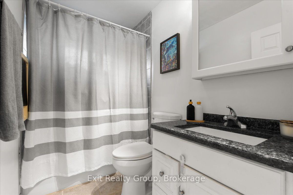 29 Barry Road Property Photo 17