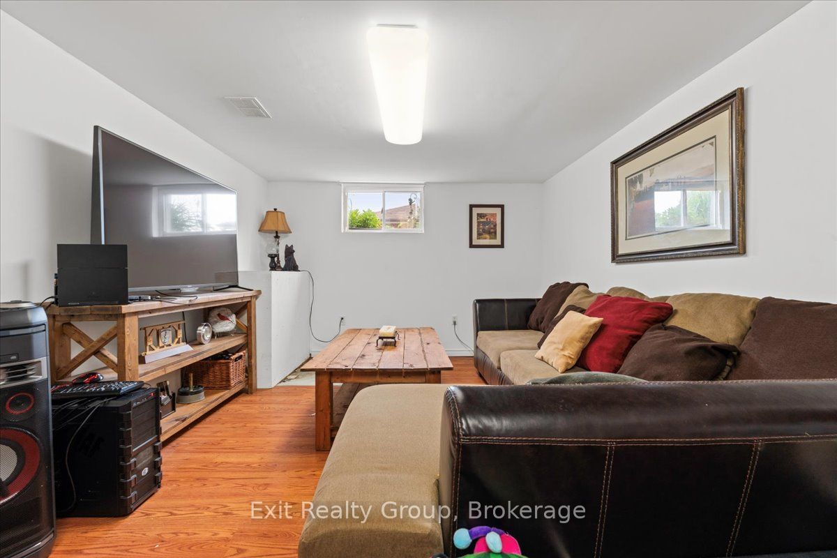 29 Barry Road Property Photo 18