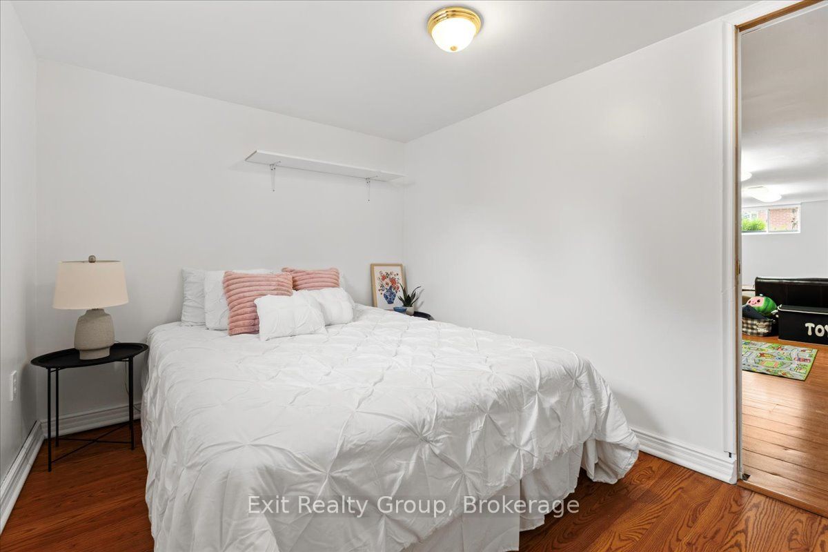 29 Barry Road Property Photo 22