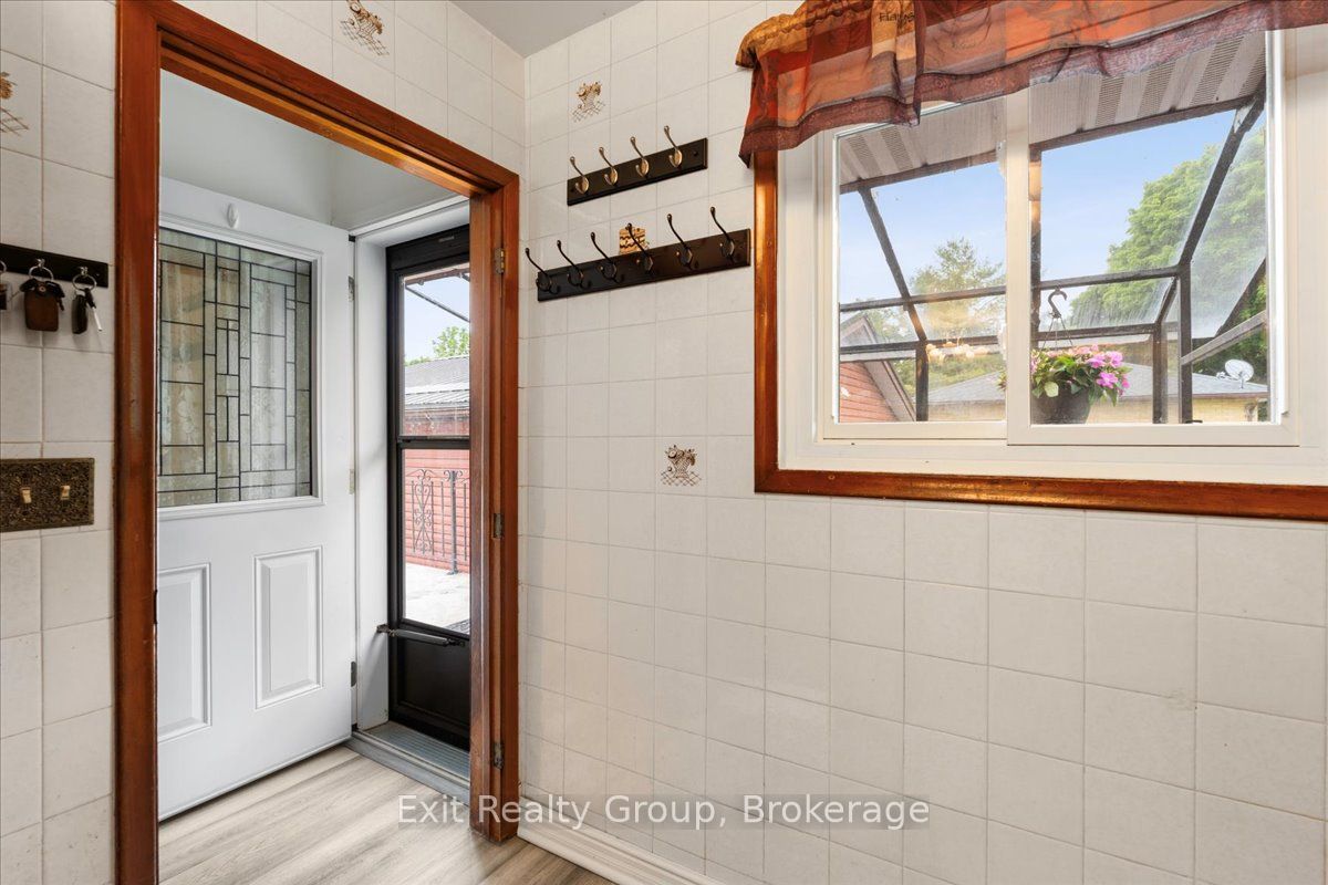 29 Barry Road Property Photo 25