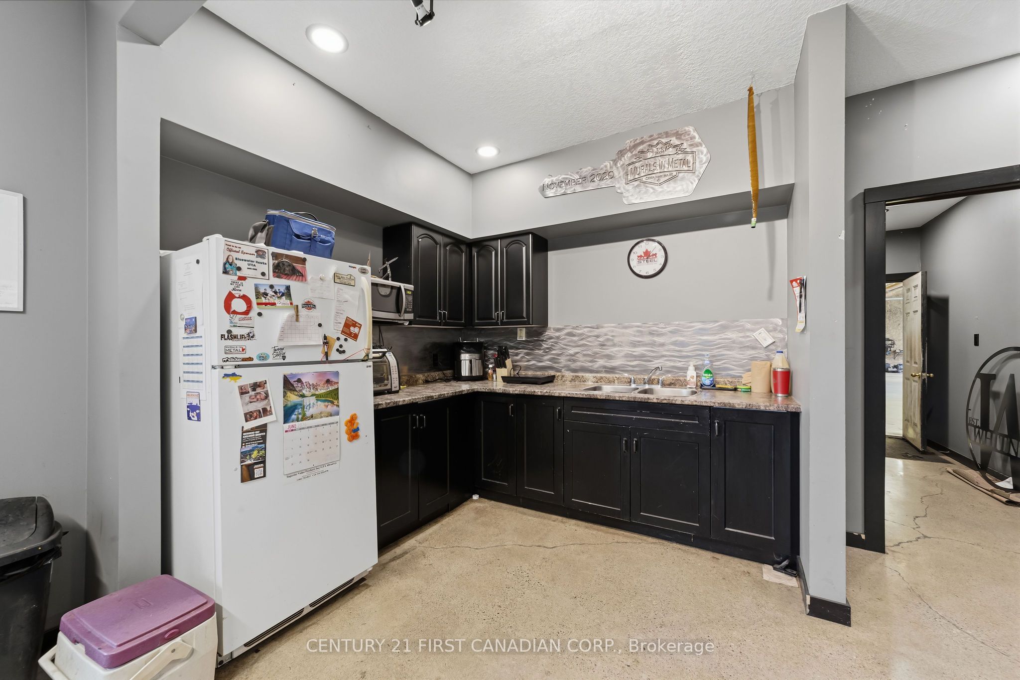 5611 Mcgillivray Drive Property Photo 25