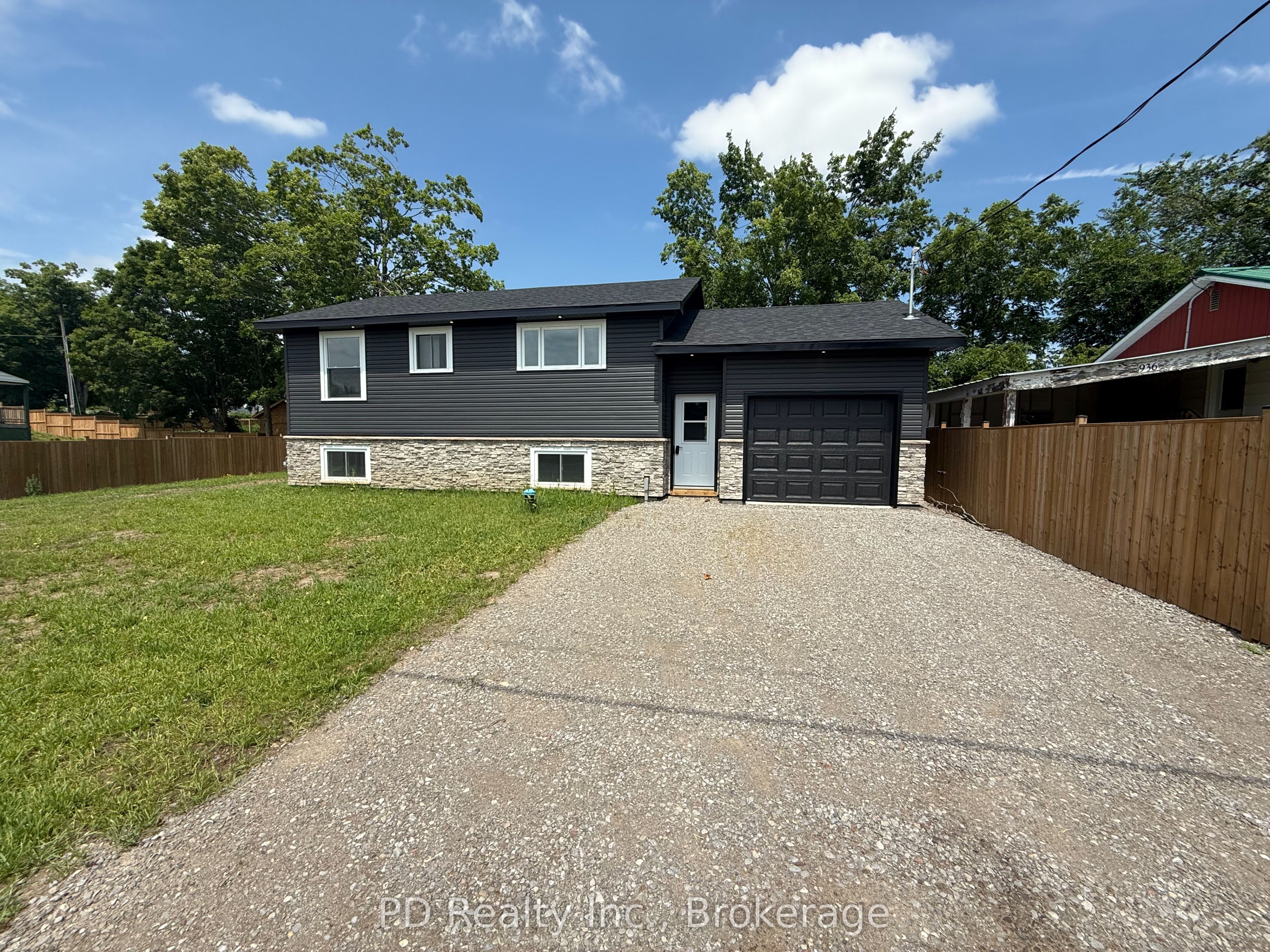 934 Mount Pleasant Road Property Photo 1
