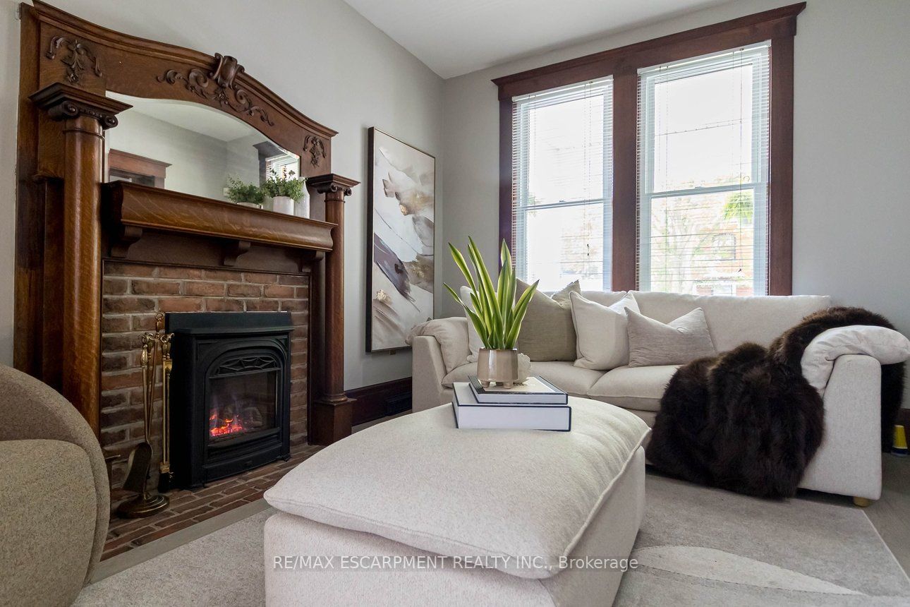 82 Burris Street Property Photo 6