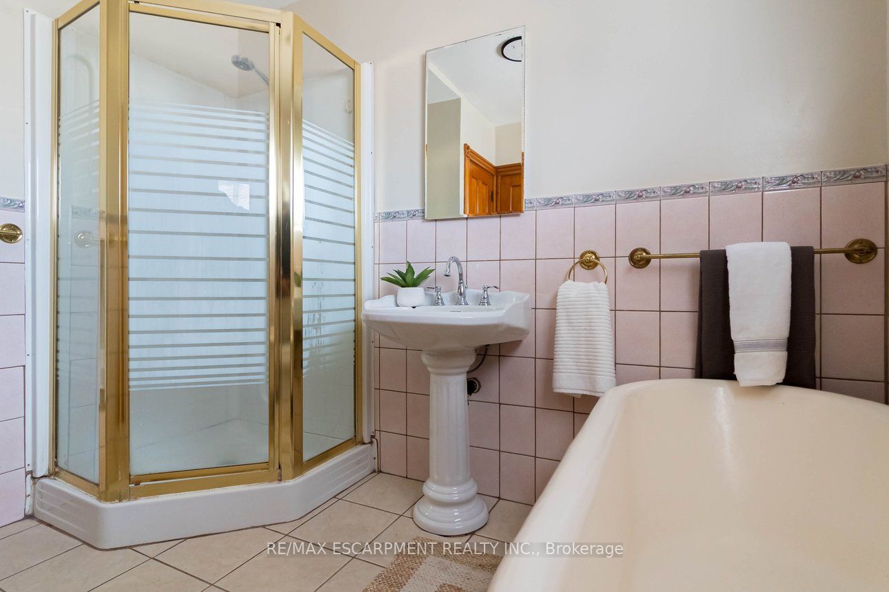 82 Burris Street Property Photo 29