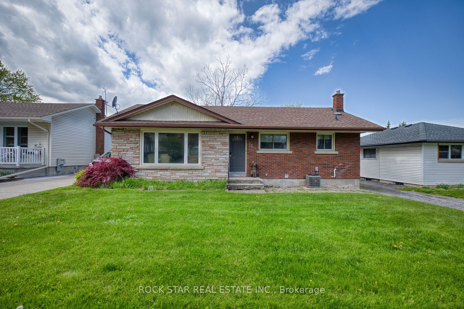 25 Warkdale Drive Property Photo 1