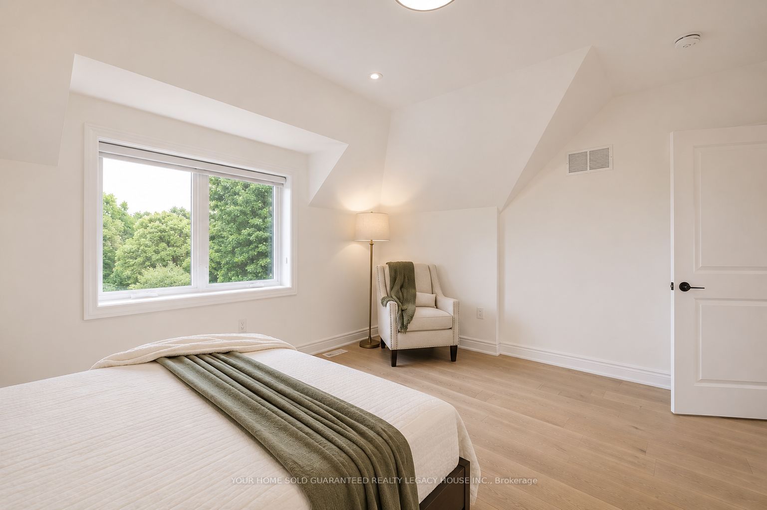 300 Mount Pleasant Road Property Photo 31