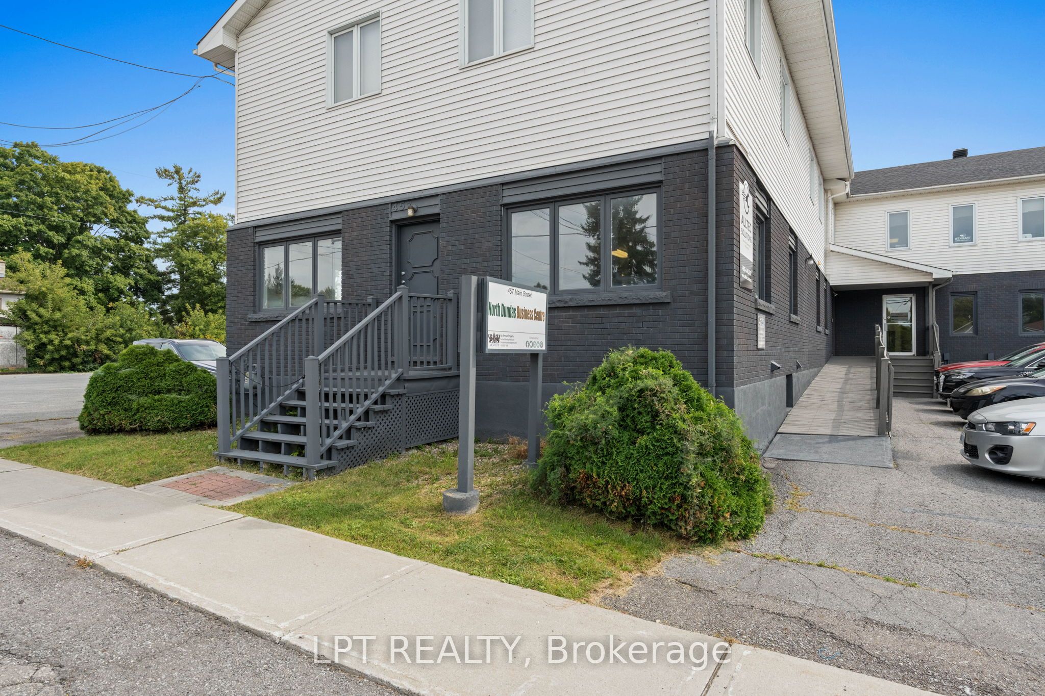 457 Main Street Property Photo 14