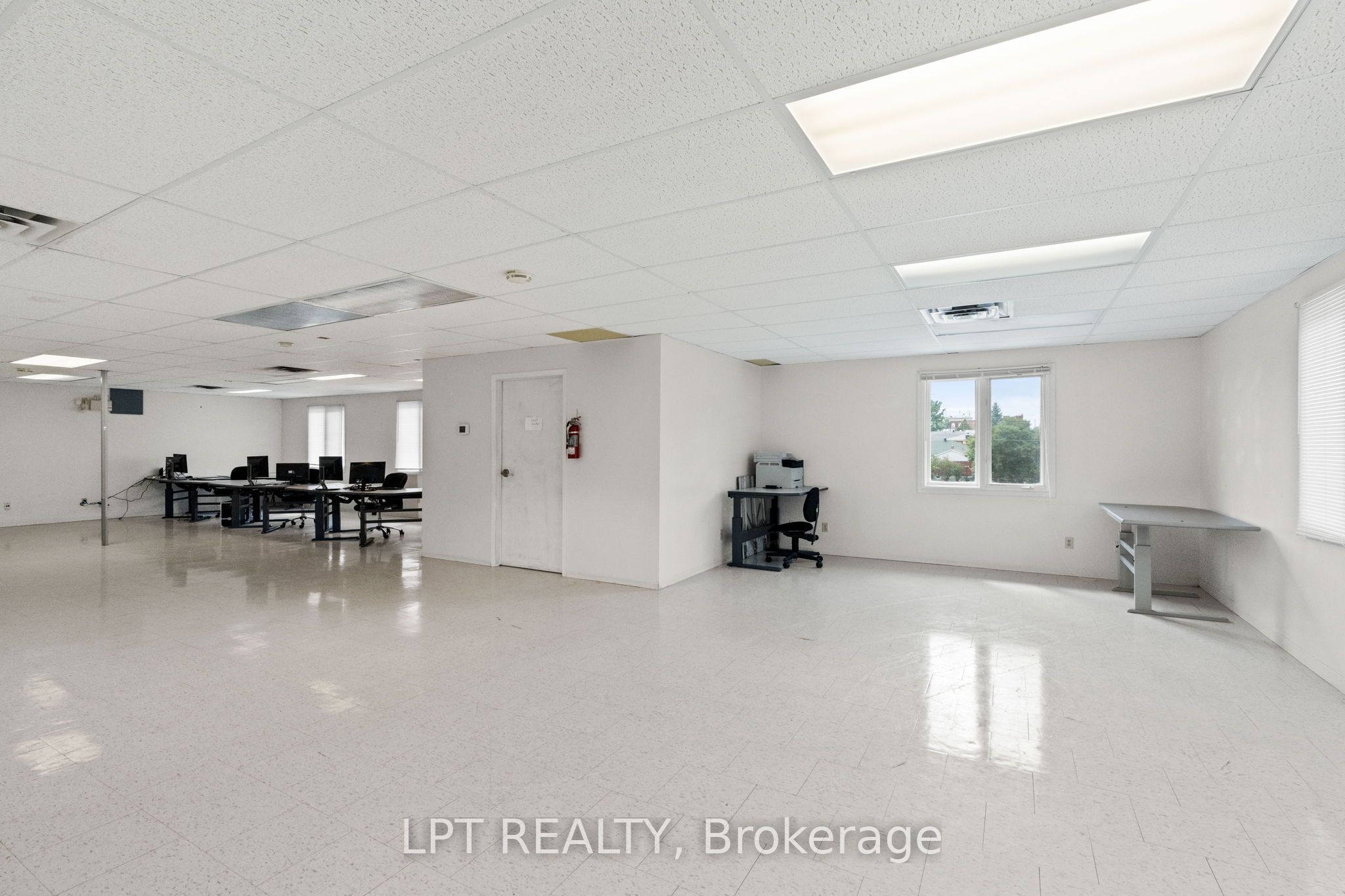457 Main Street Property Photo 43