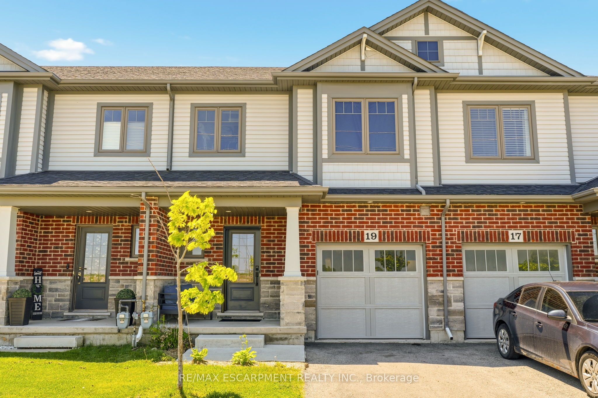 19 Severino Circle Property Photo 1