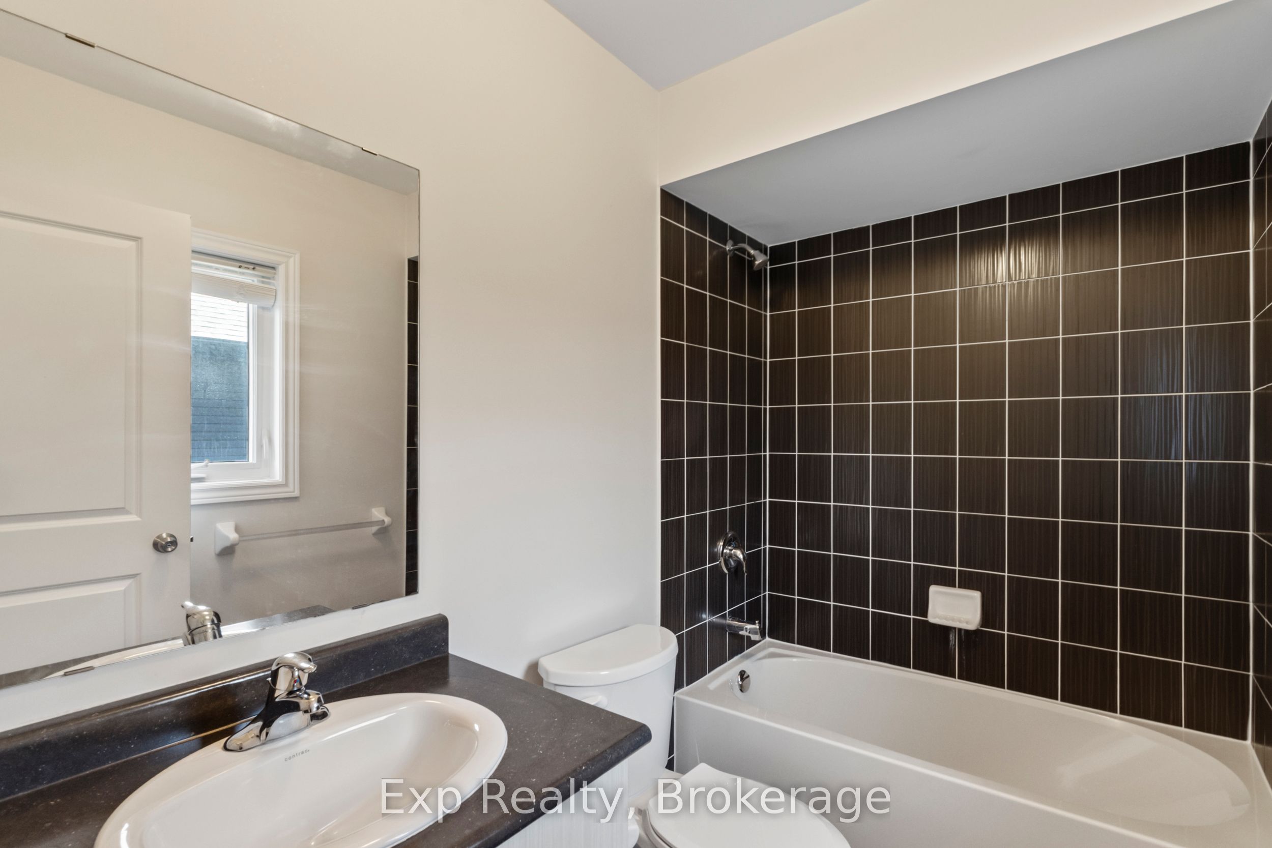 64 Paul Rexe Boulevard Property Photo 32