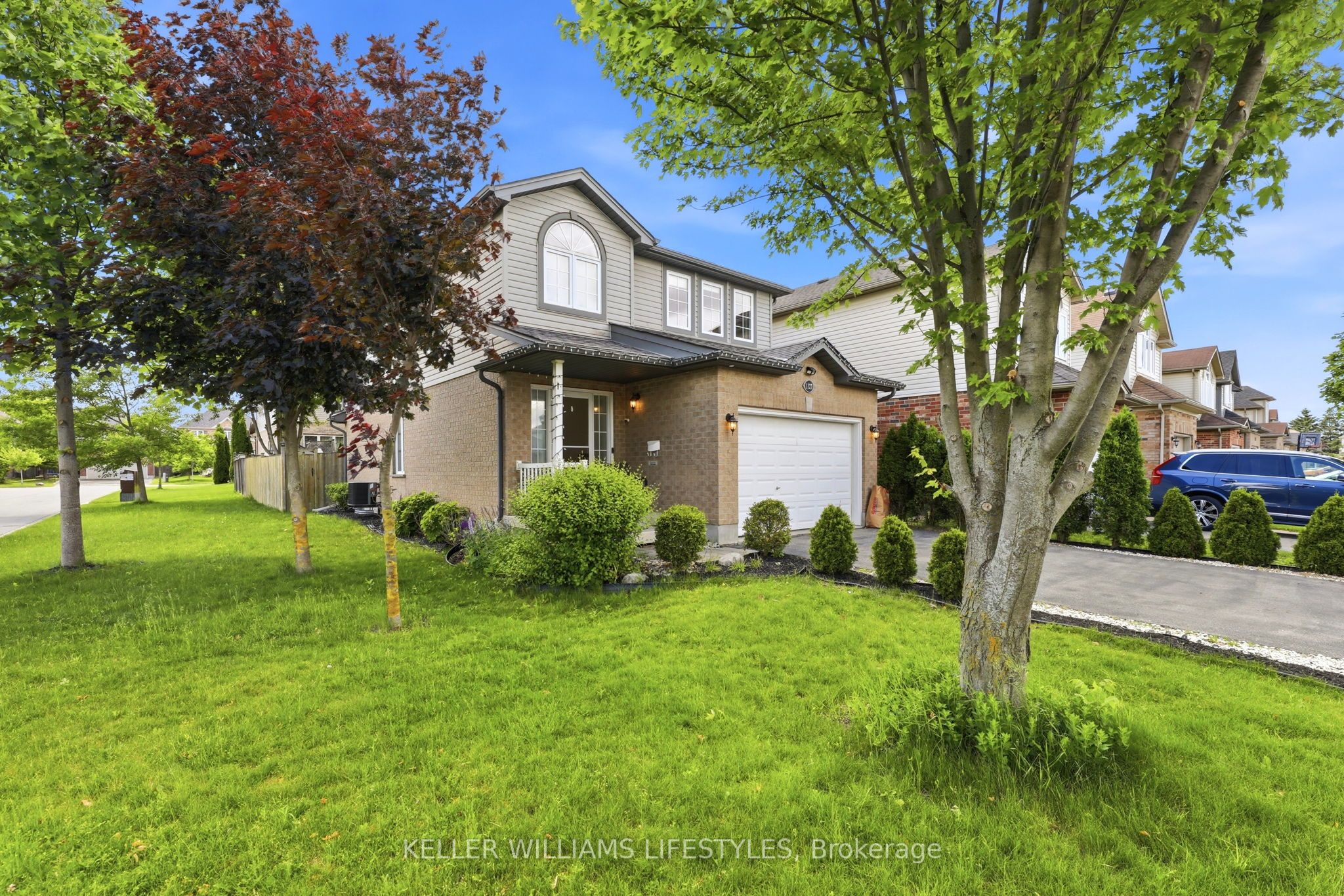 1127 Foxhunt Road Property Photo 2