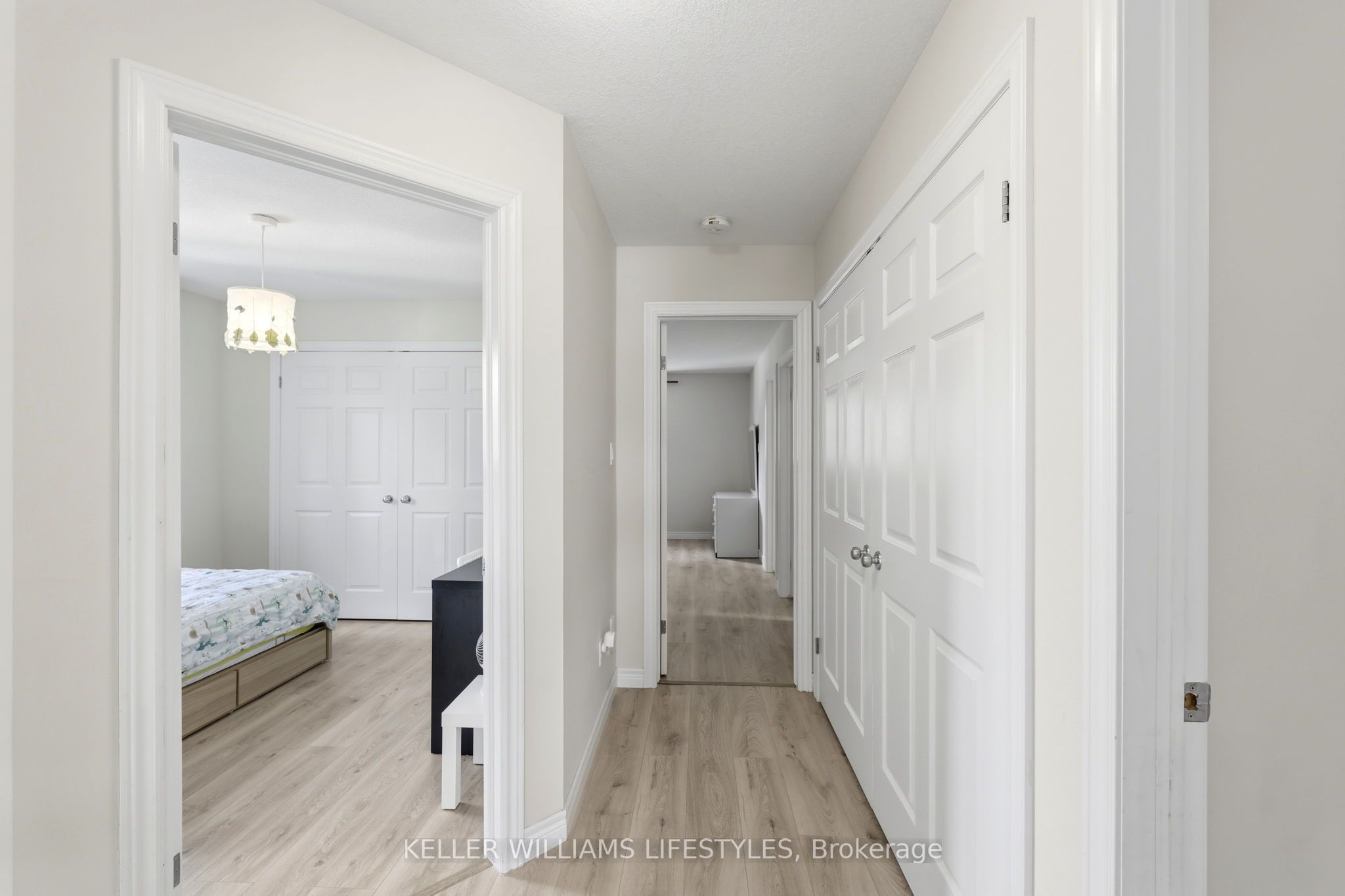 1127 Foxhunt Road Property Photo 16