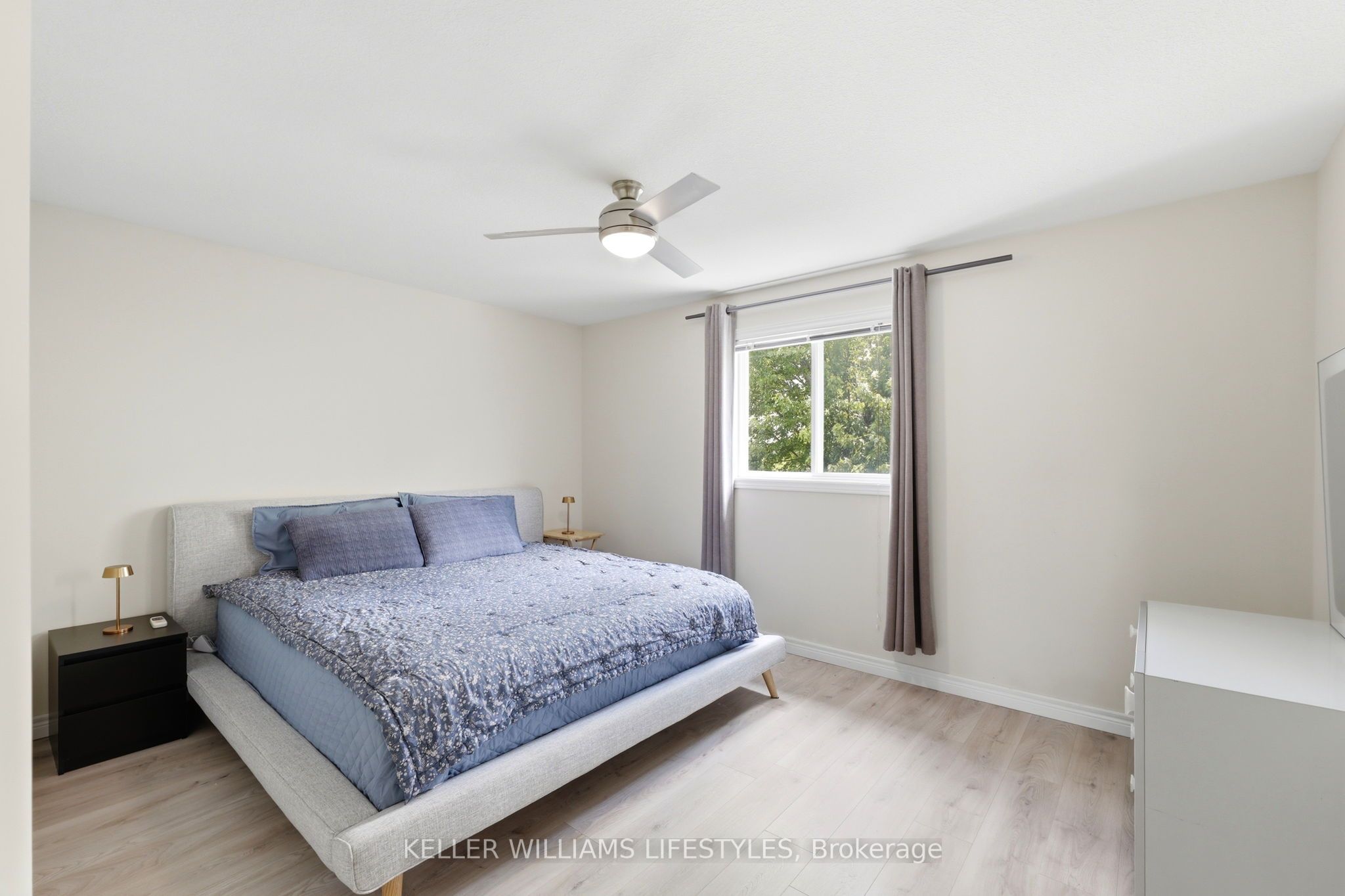 1127 Foxhunt Road Property Photo 17