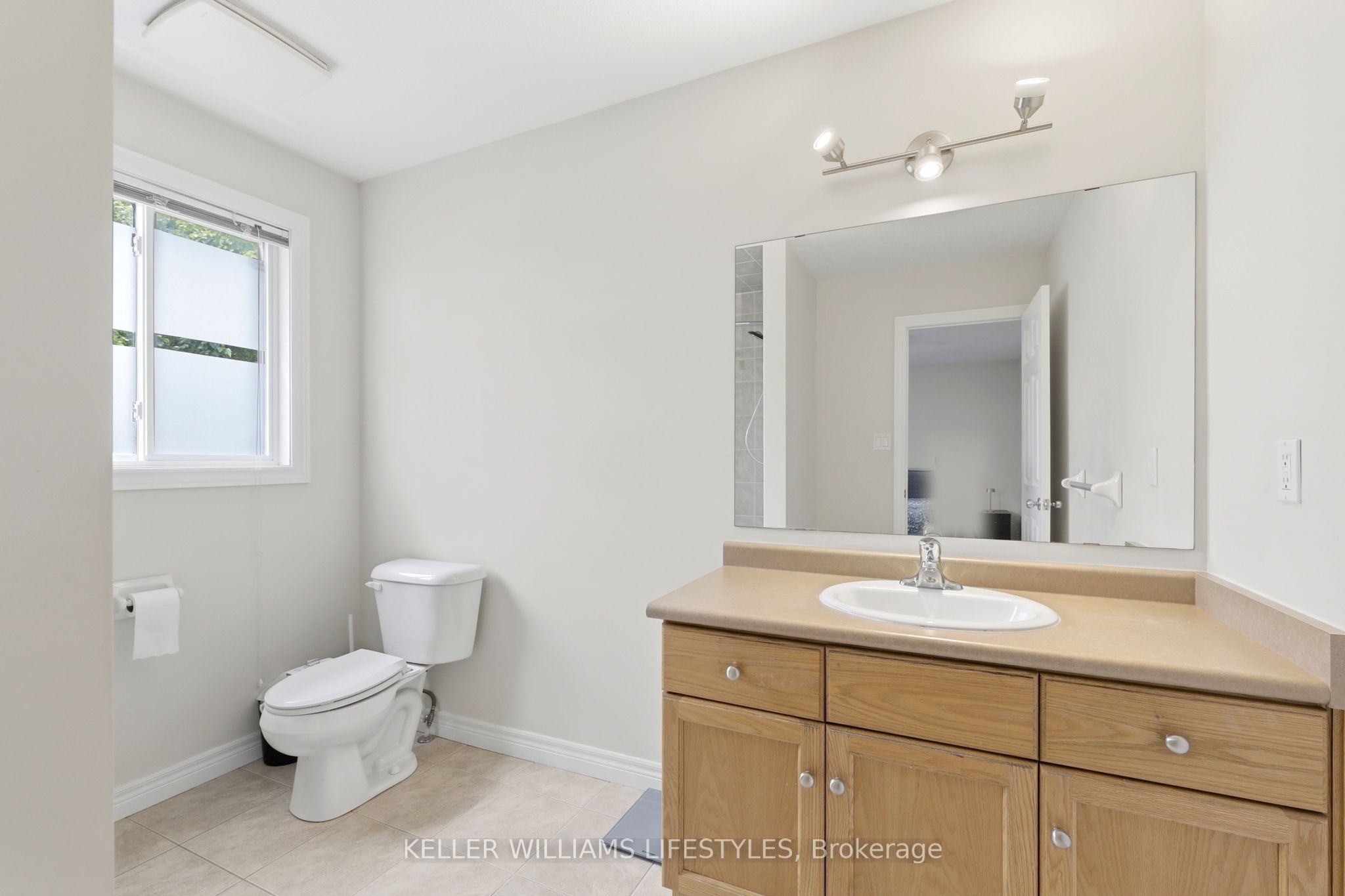 1127 Foxhunt Road Property Photo 20