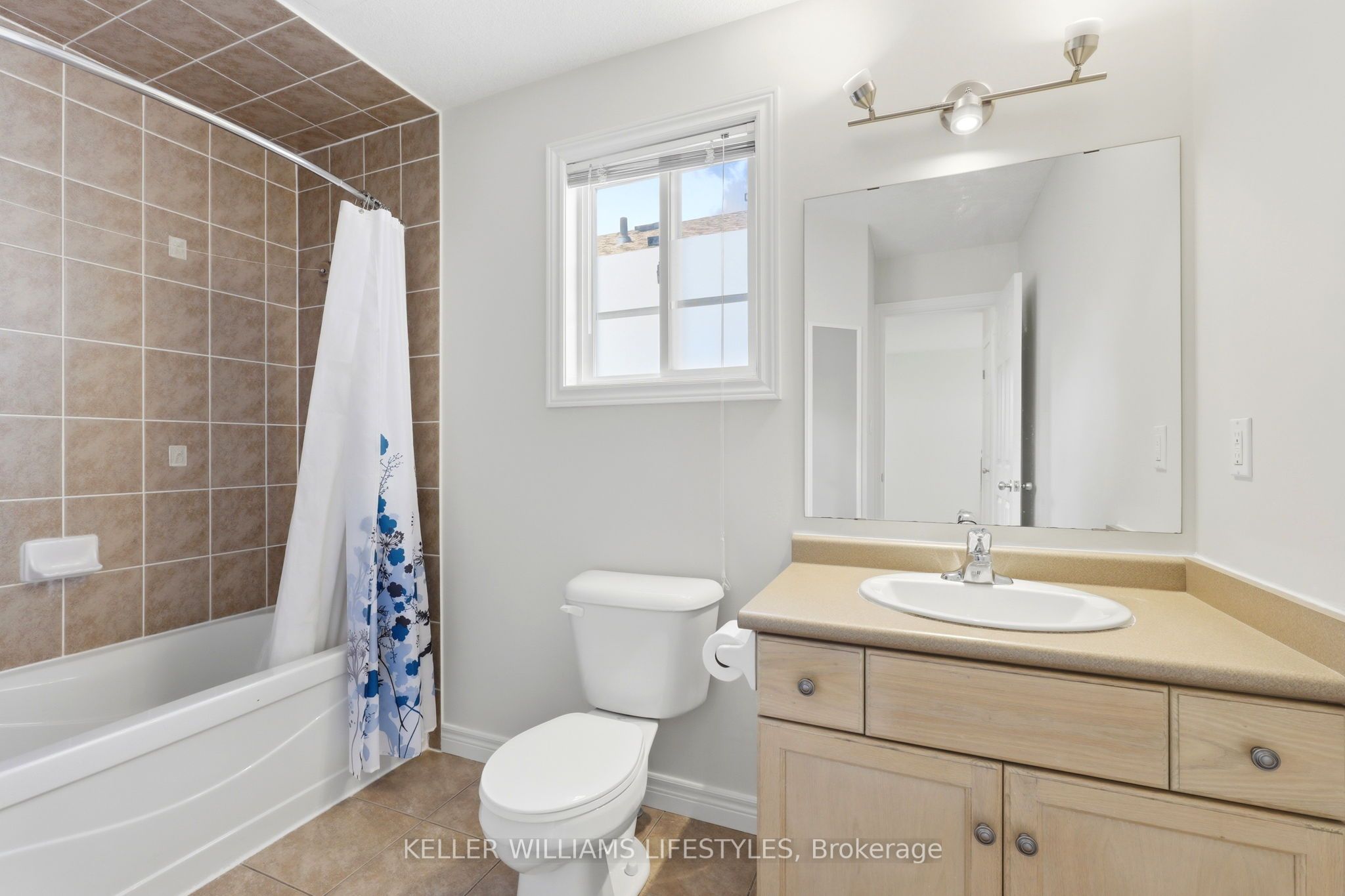1127 Foxhunt Road Property Photo 27