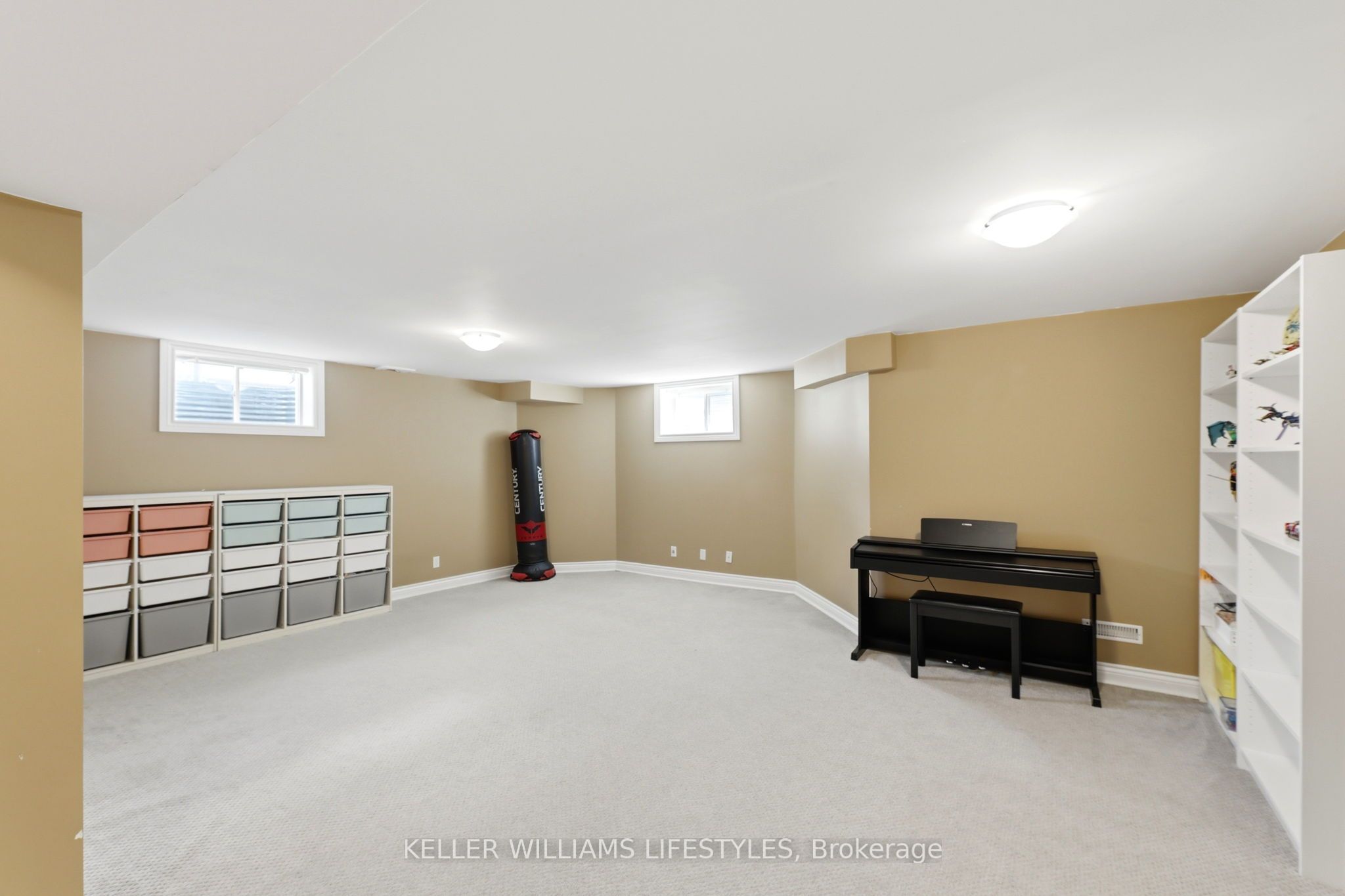 1127 Foxhunt Road Property Photo 32