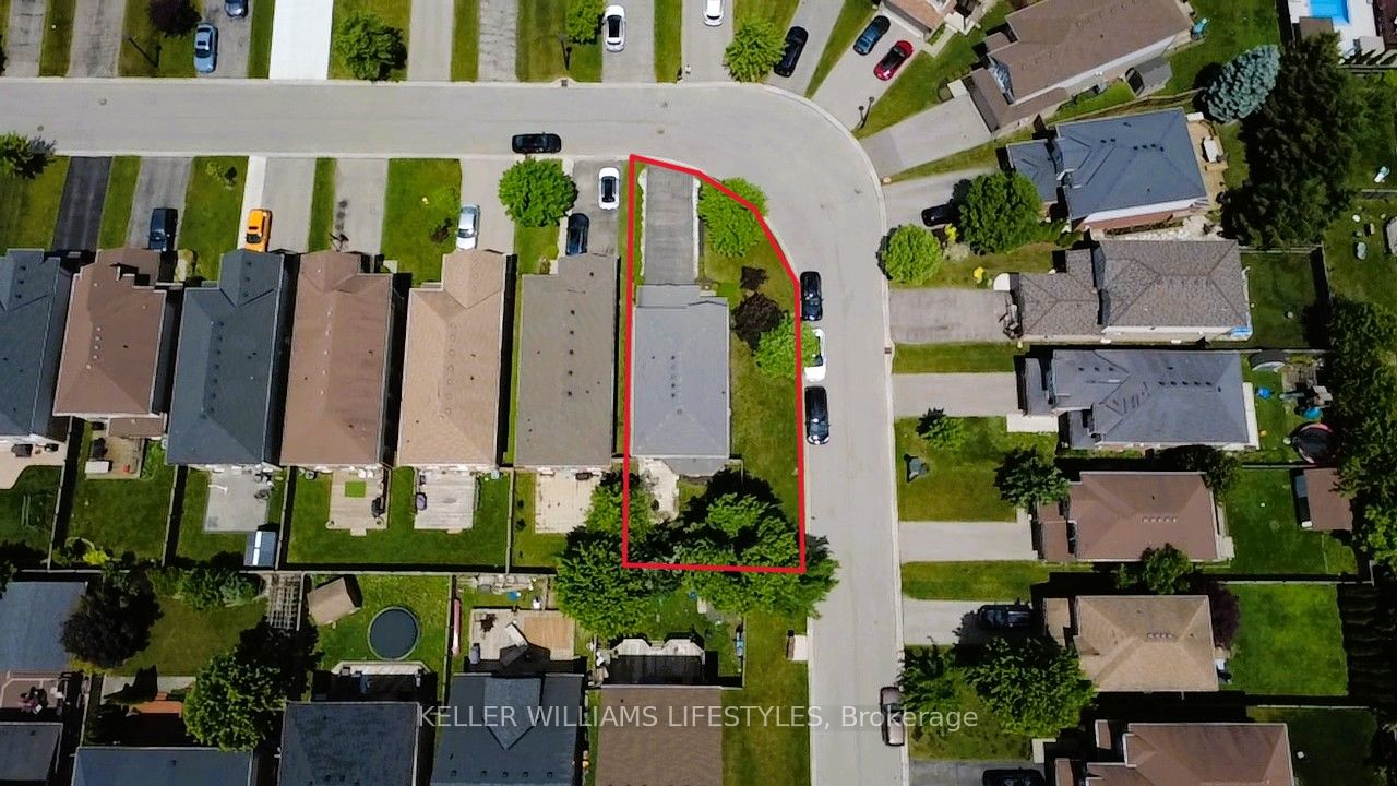 1127 Foxhunt Road Property Photo 40