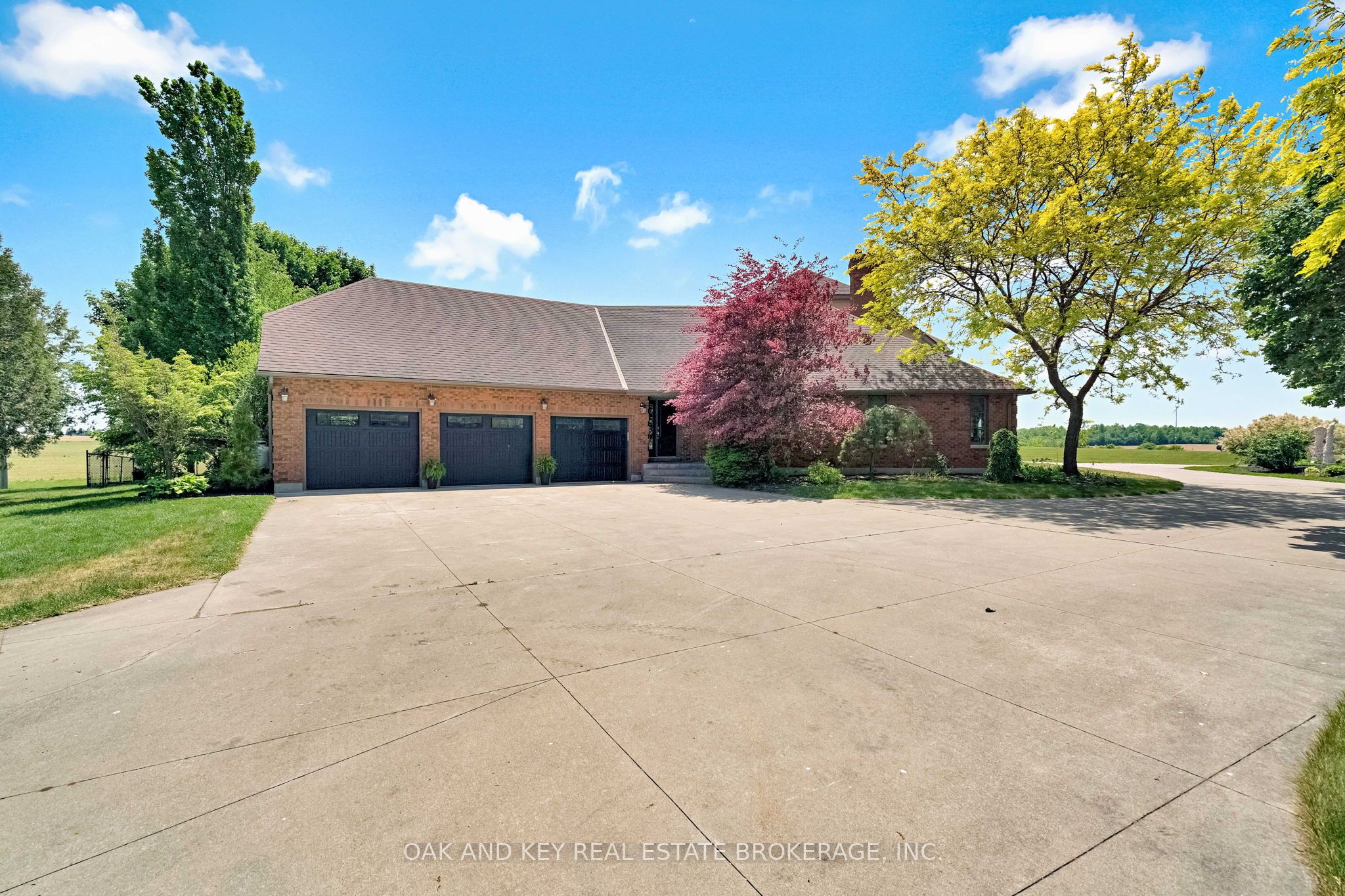 29830 Centre Road Property Photo 7