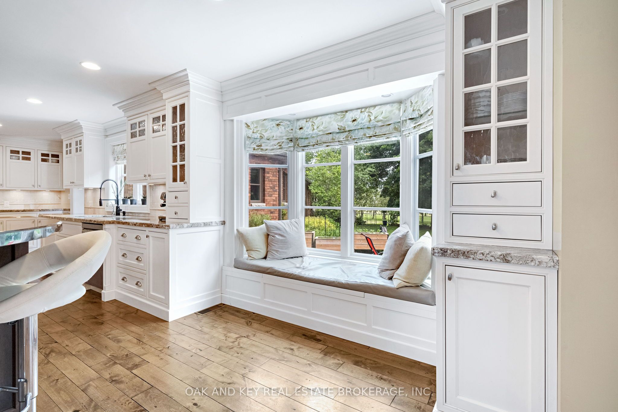 29830 Centre Road Property Photo 17