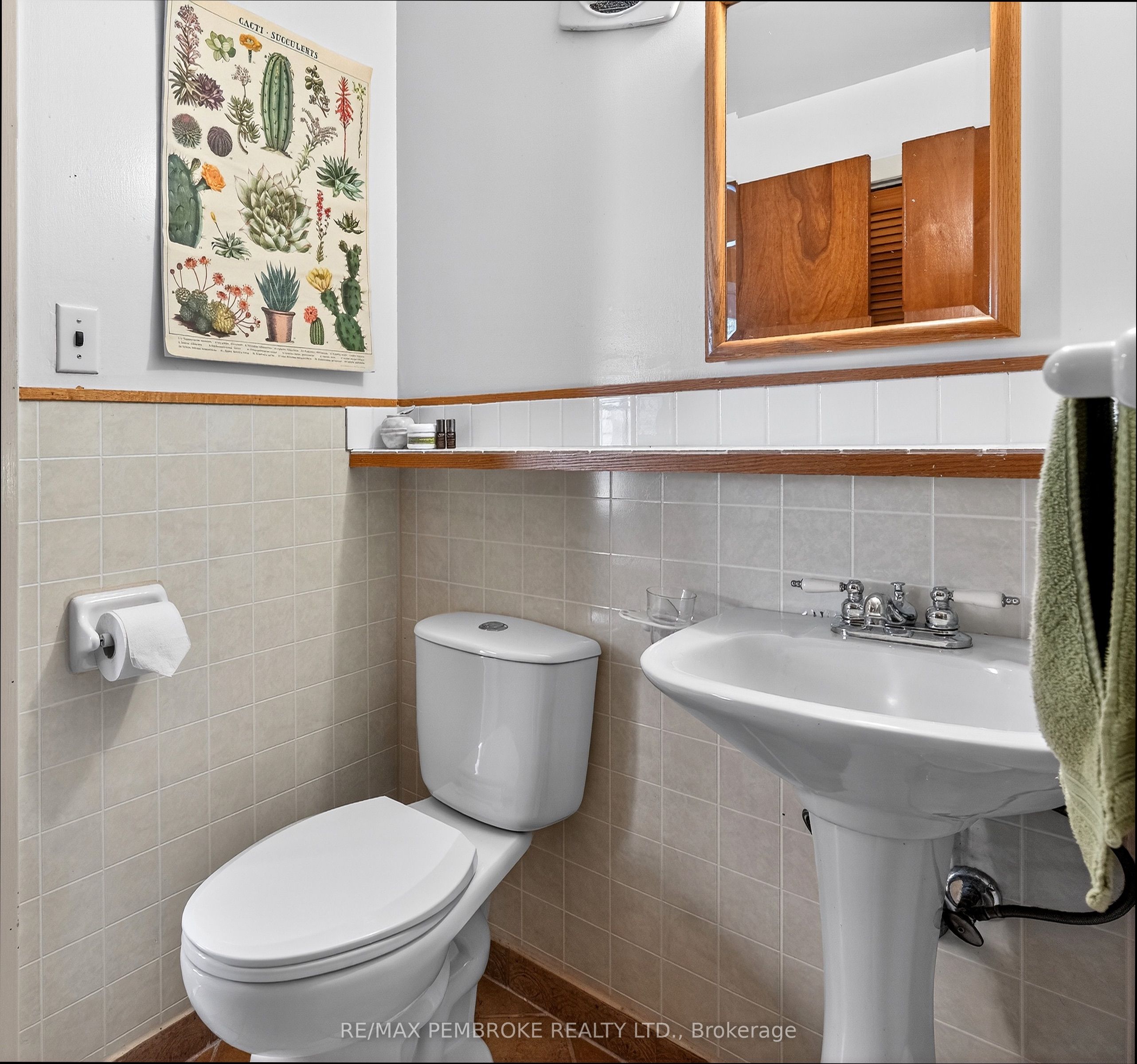 98 Glendale Avenue Property Photo 33