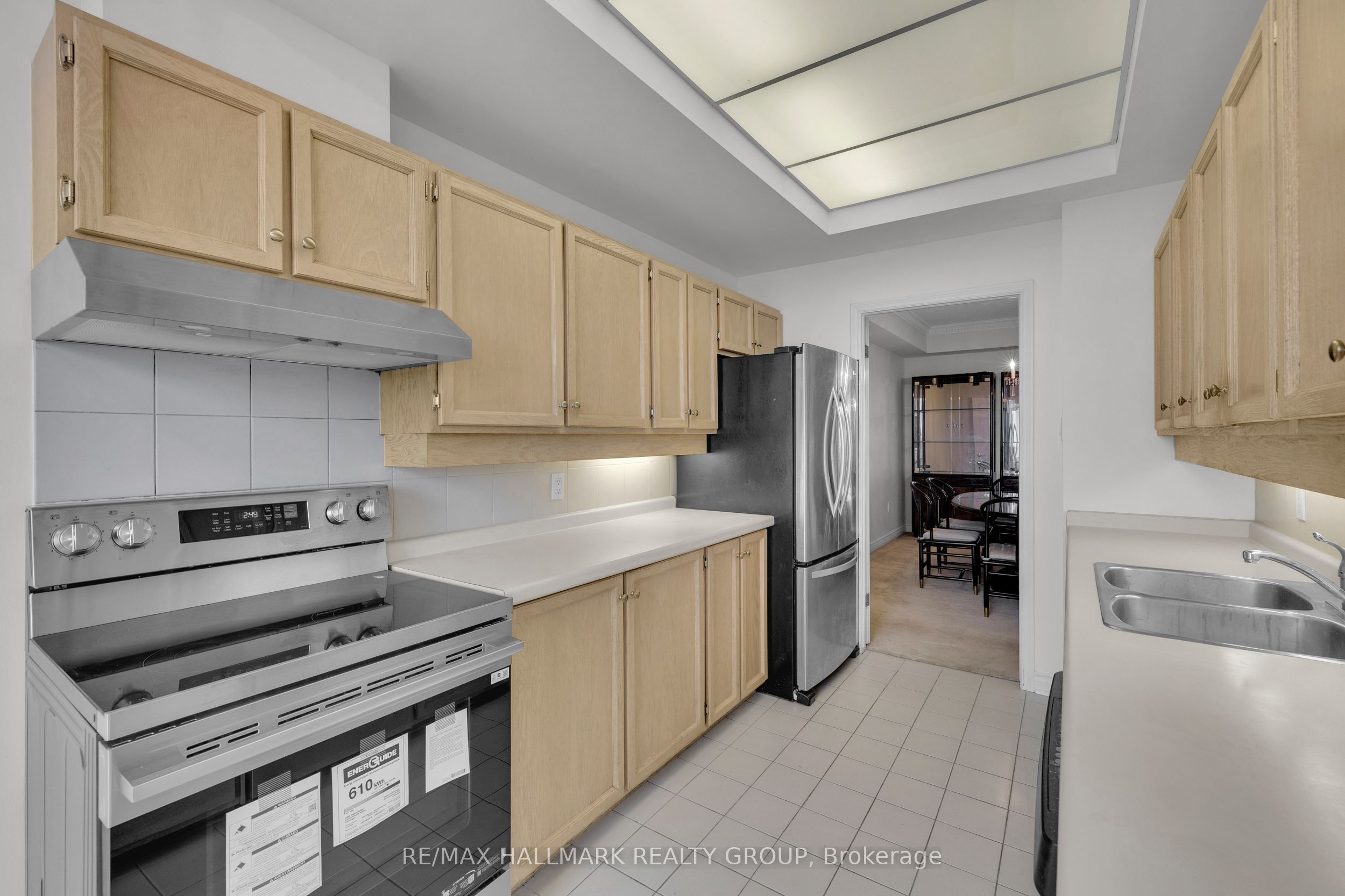 1480 Riverside Drive 2204 Property Photo 11