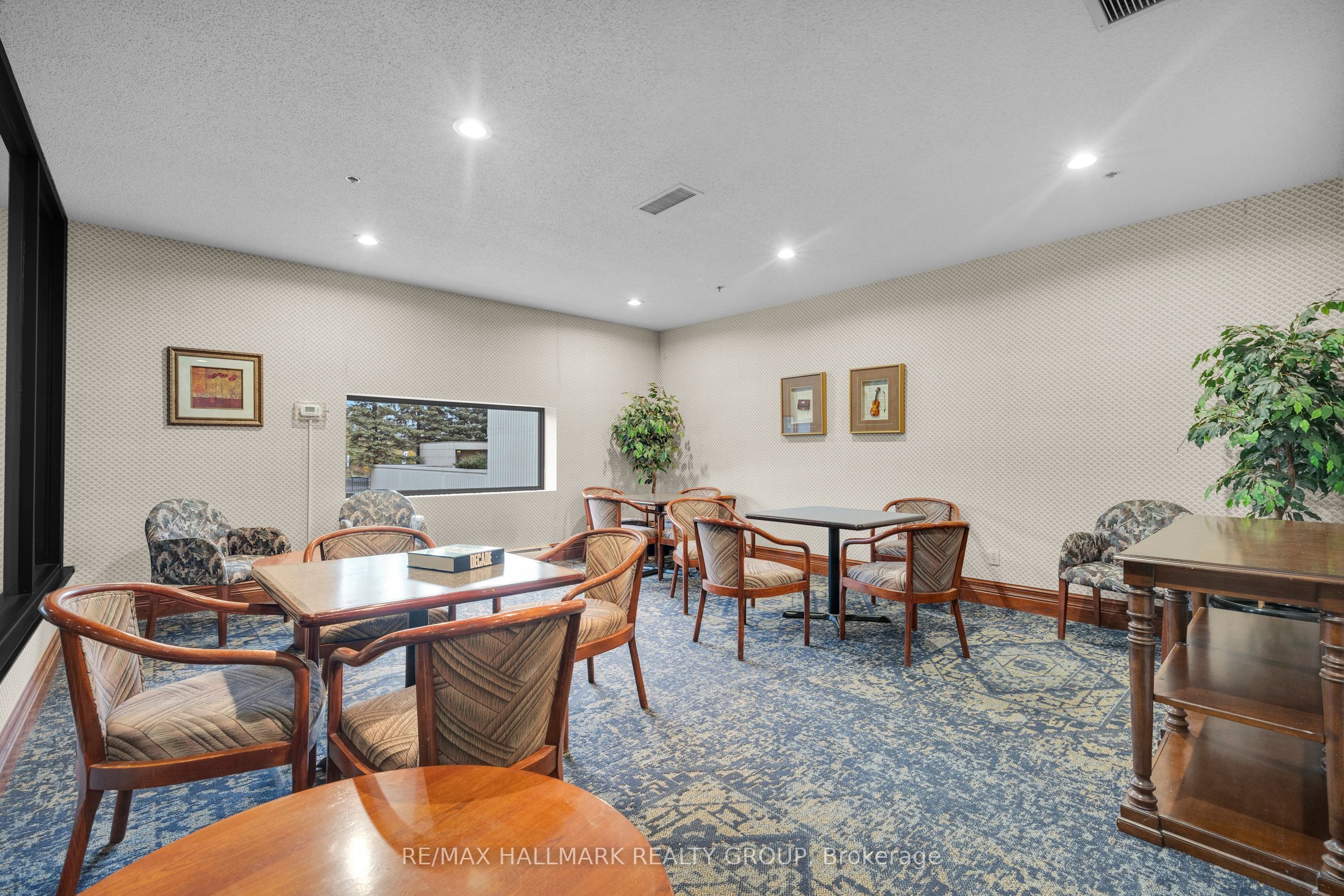 1480 Riverside Drive 2204 Property Photo 27