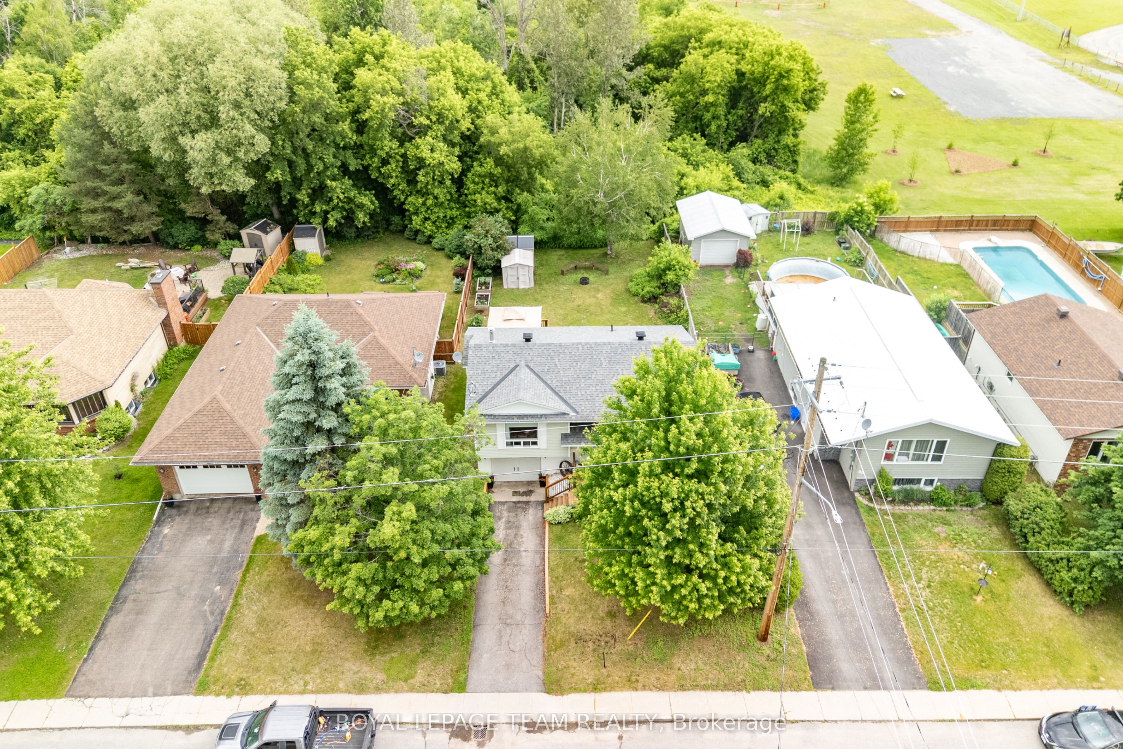 58 Seventh Avenue Property Photo 2
